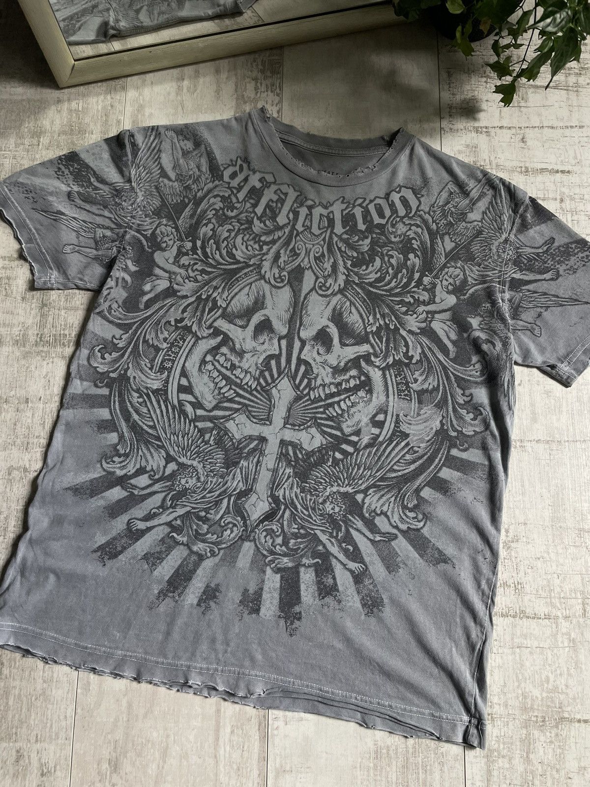 Affliction Y2K Affliction Skull/Angel T-Shirt Over Printed Japanese Vtg Size US M / EU 48-50 / 2 - 2 Thumbnail
