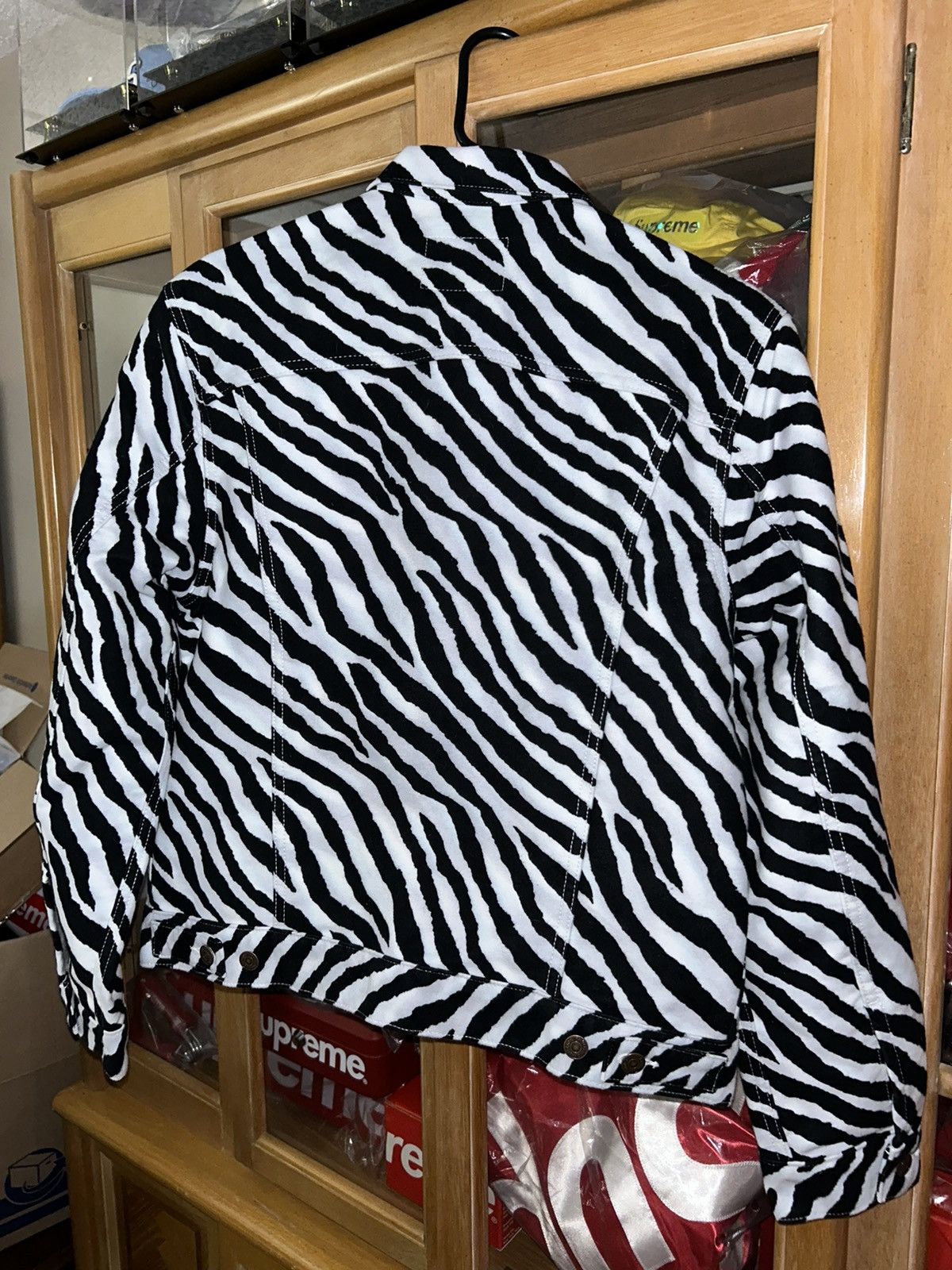 Levi's × Supreme Supreme Levi’s Moleskin Trucker Jacket FW15 size Medium NEW Size US M / EU 48-50 / 2 - 5 Thumbnail