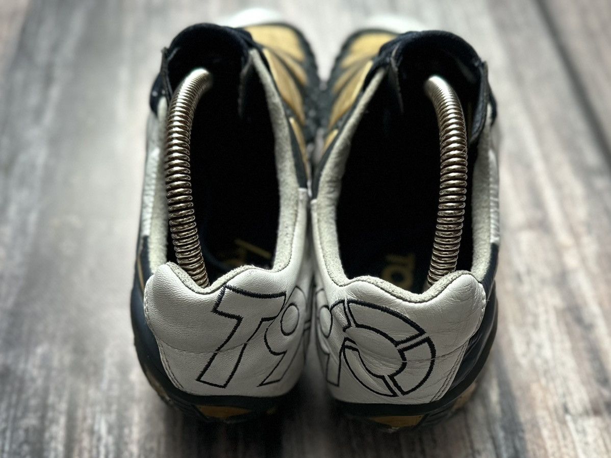 Nike 2009 NIKE TOTAL 90 LASER III K-FG SOCCER BOOTS CLEATS US 8.5 Size US 8.5 / EU 41-42 - 6 Thumbnail