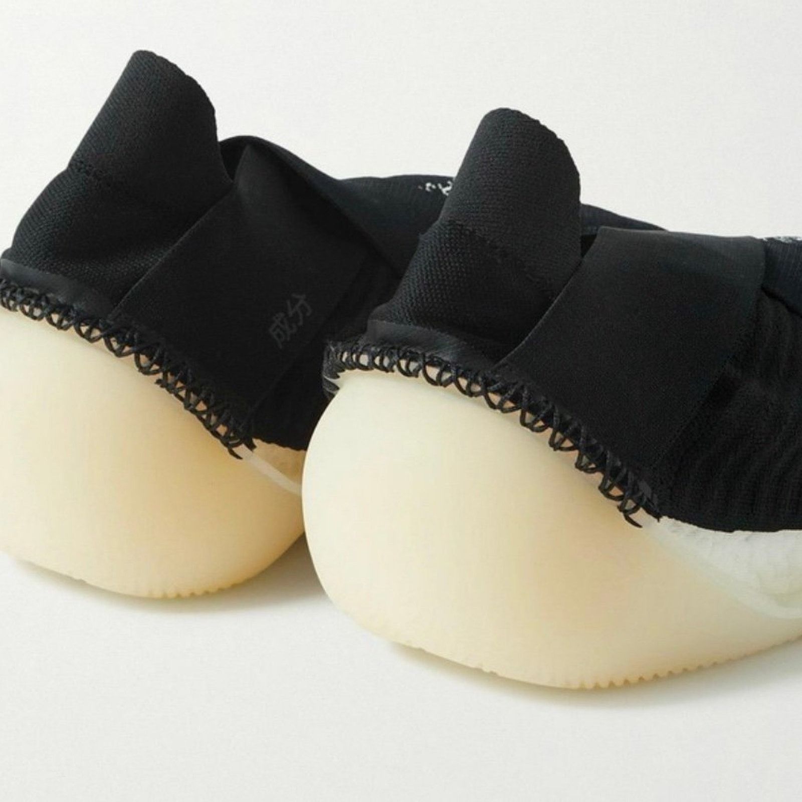 Adidas Adidas Y-3 ITOGO Fashion Sneaker Size US 6 / EU 39 - 11 Thumbnail
