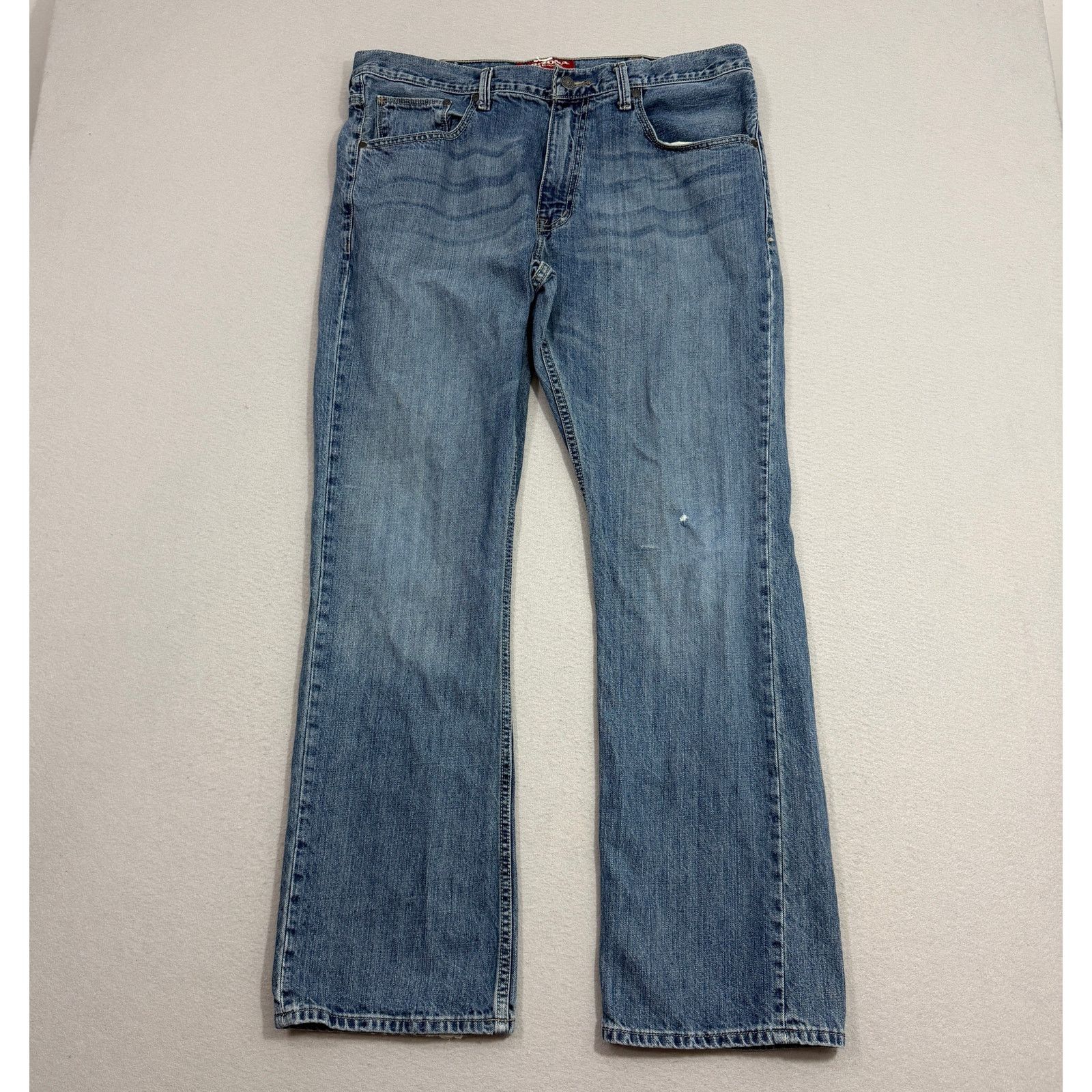 Vintage Vintage Arizona Bootcut Jeans Men's 36x32 Blue Distressed Size US 36 / EU 52 - 1 Thumbnail