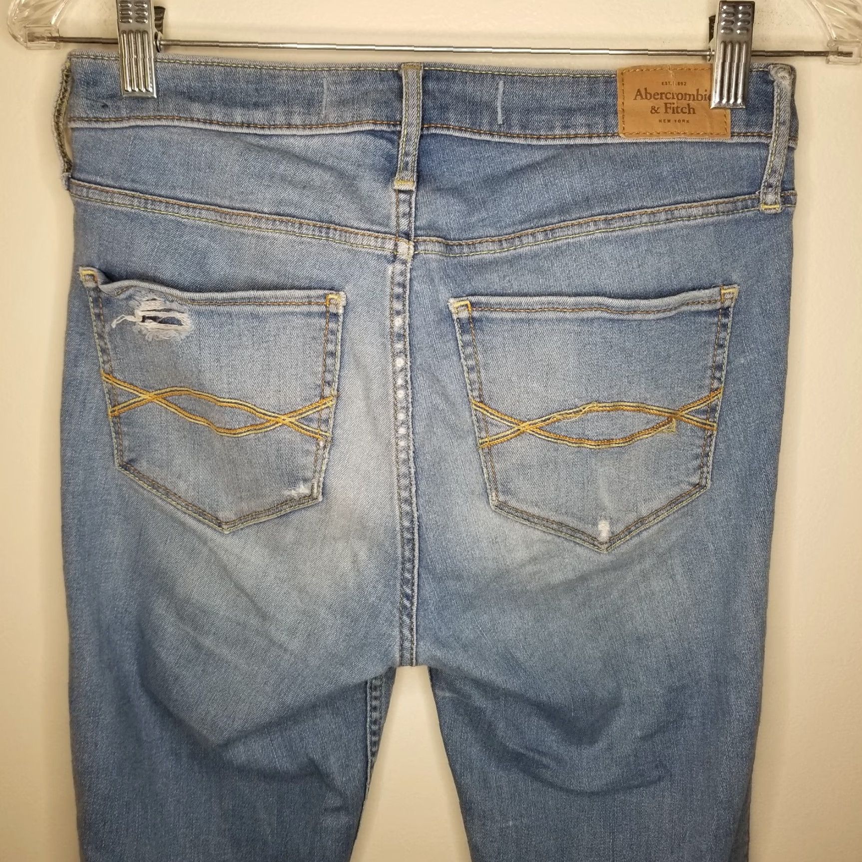 Abercrombie & Fitch Abercrombie & Fitch Jeans Skinny Distressed Blue 6 Tall Womens 28W 33L Size 6 Tall Size 28" / US 6 / IT 42 - 5 Thumbnail