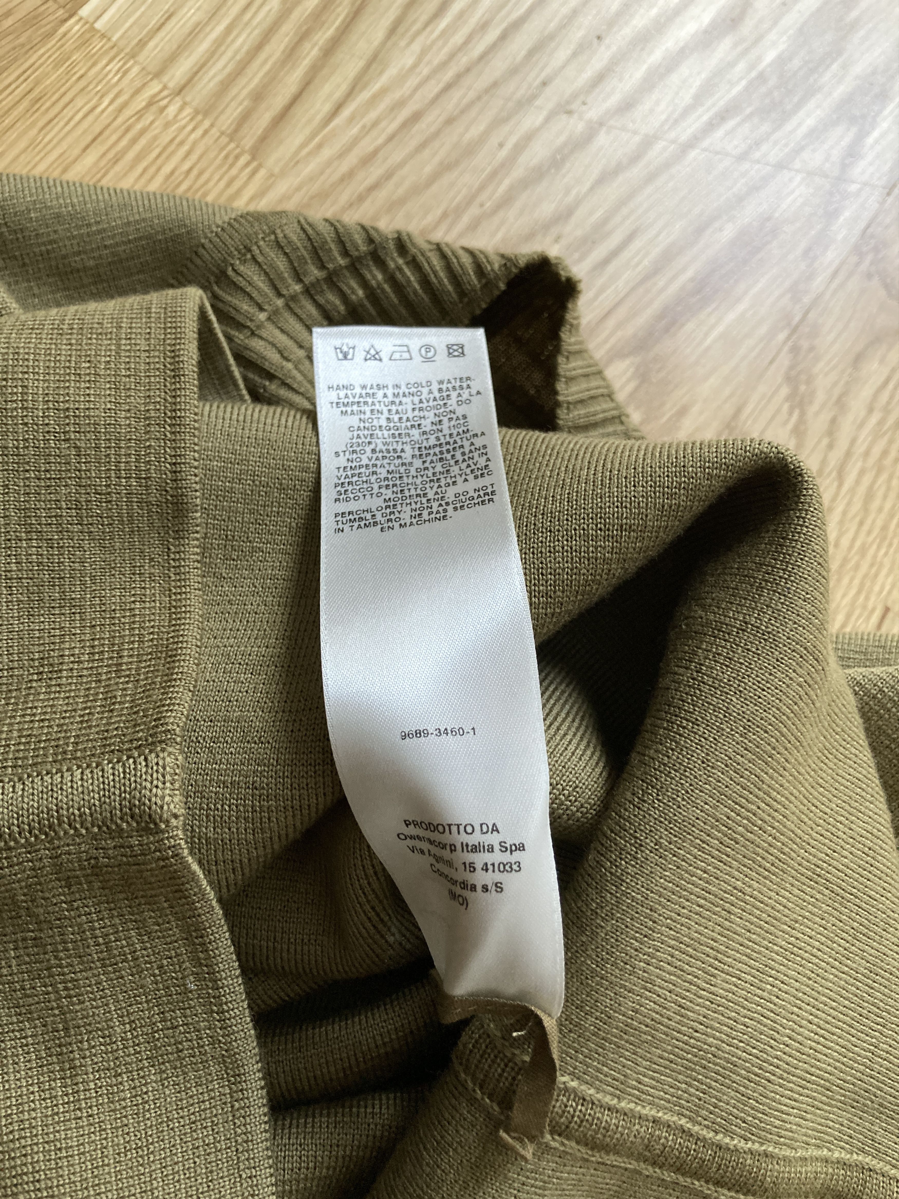 Rick Owens F/W 17 "GLITTER" Runway Subhuman Knit in Gold Rick Owens M Size M / US 6-8 / IT 42-44 - 18 Thumbnail