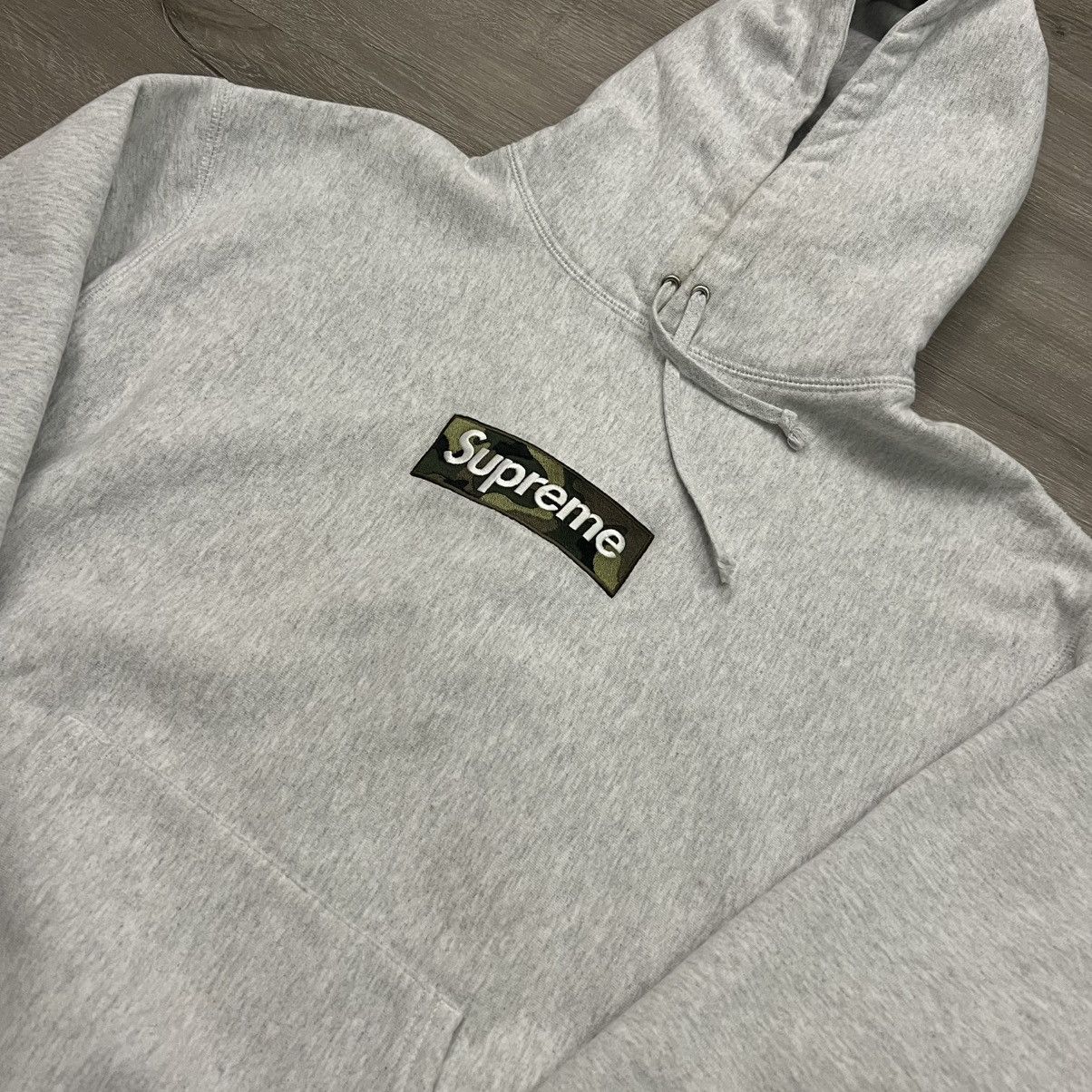 Supreme Supreme Camo Box Logo Hoodie FW23 Size US L / EU 52-54 / 3 - 13 Thumbnail