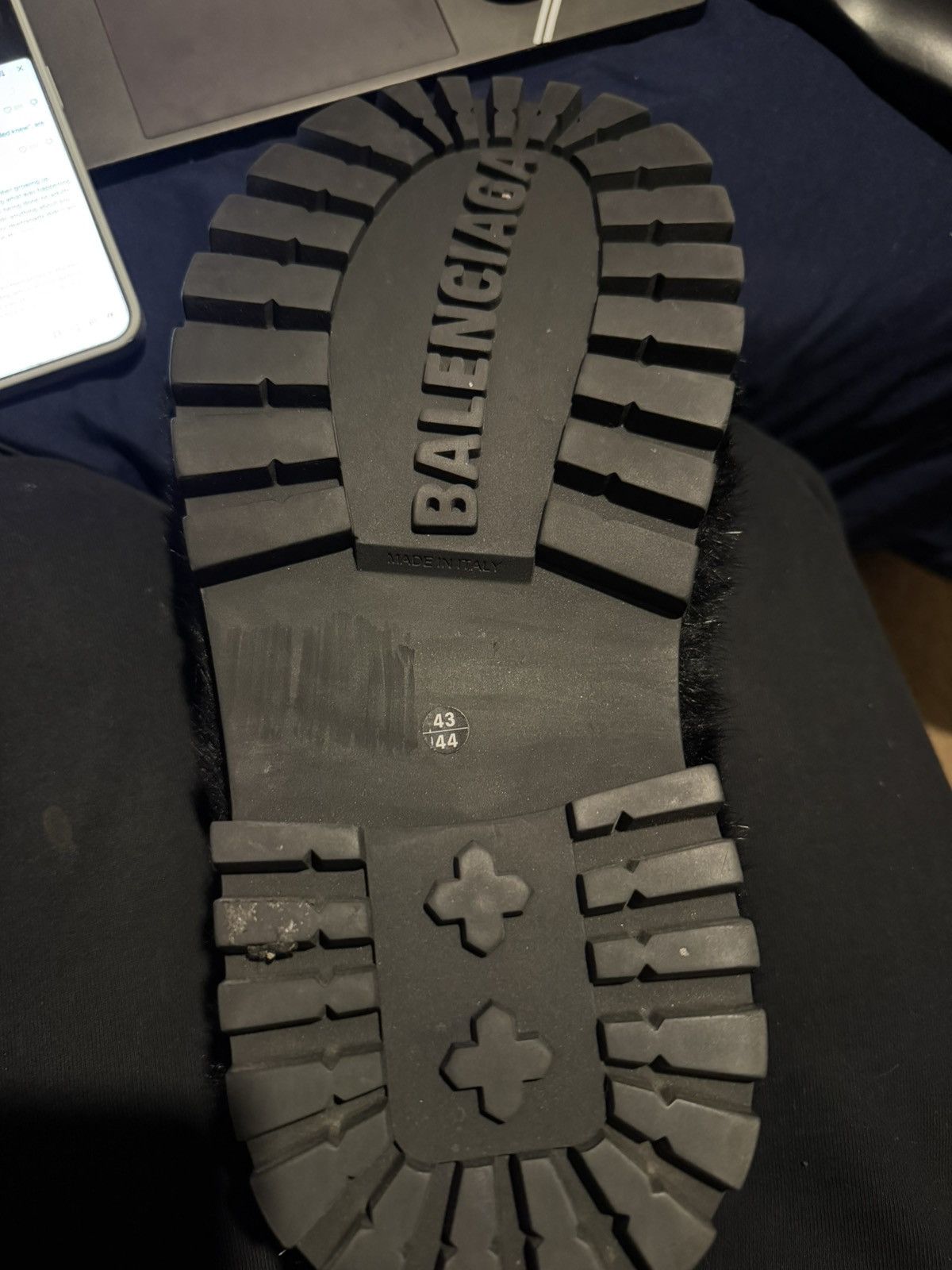 Balenciaga Alaska fur boot Size US 10 / EU 43 - 12 Thumbnail
