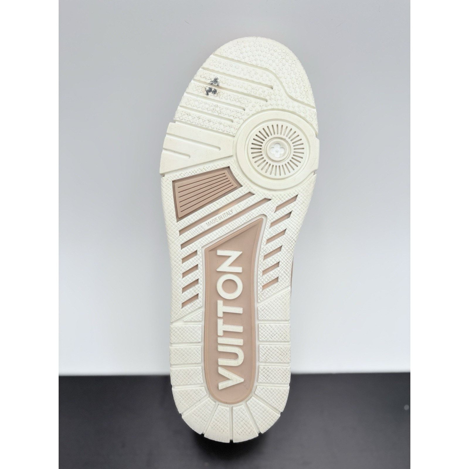Louis Vuitton Louis Vuitton Trainer ' Pink ' | GREAT CONDITION! Size US 5 / EU 37 - 7 Thumbnail