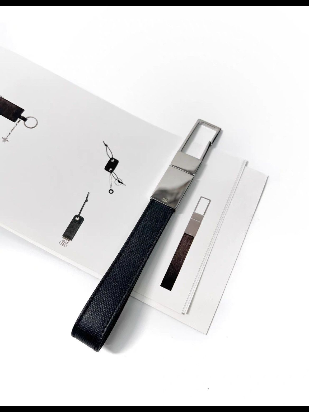 Dior Dior Homme 04SS Leather Keychain-2505 Size ONE SIZE - 2 Thumbnail