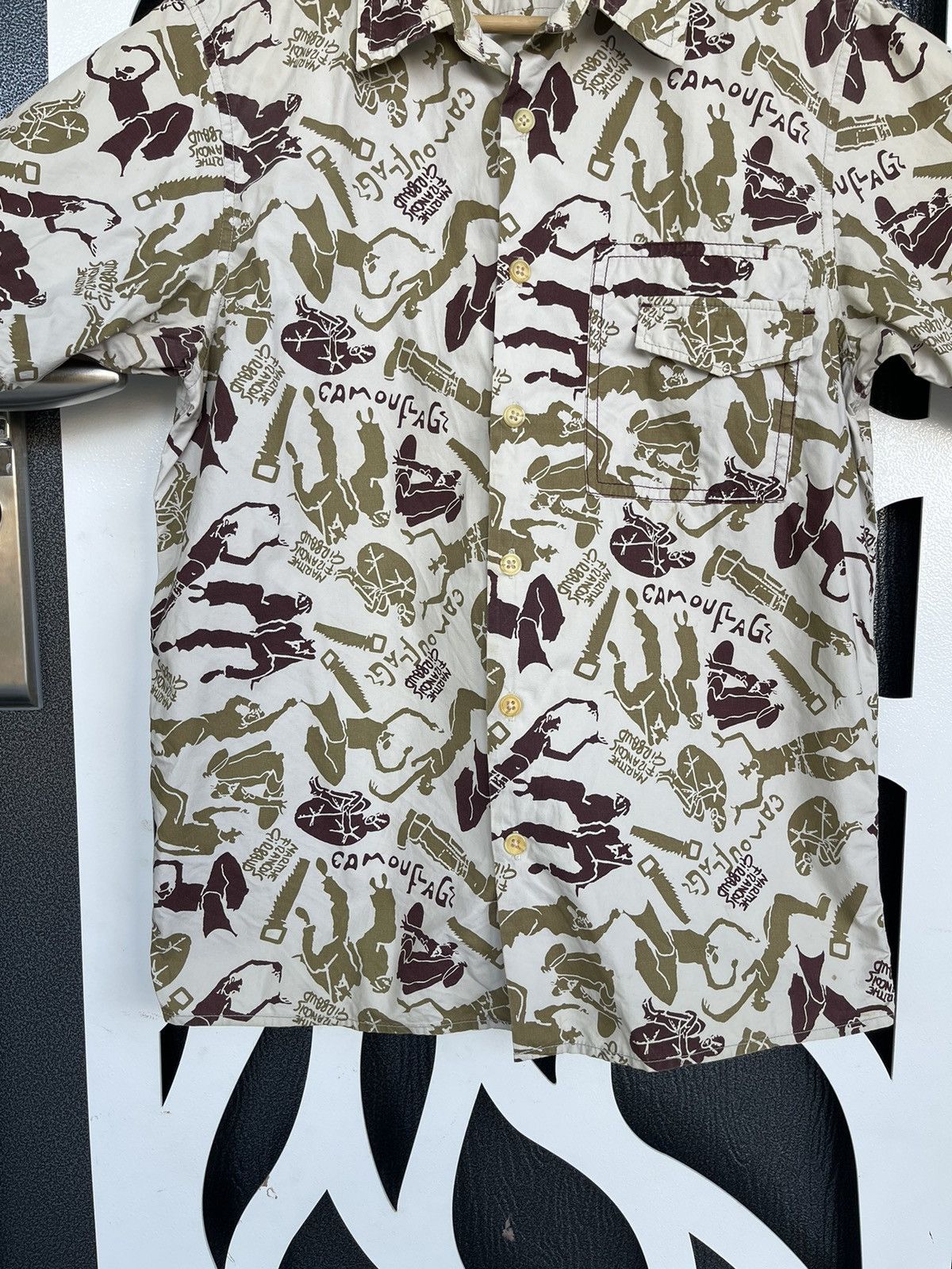 Marithe + Francois Girbaud MARITHE FRANCOIS GIRBAUD CAMO PRINT BUTTON UP SHIRT Size US M / EU 48-50 / 2 - 5 Thumbnail