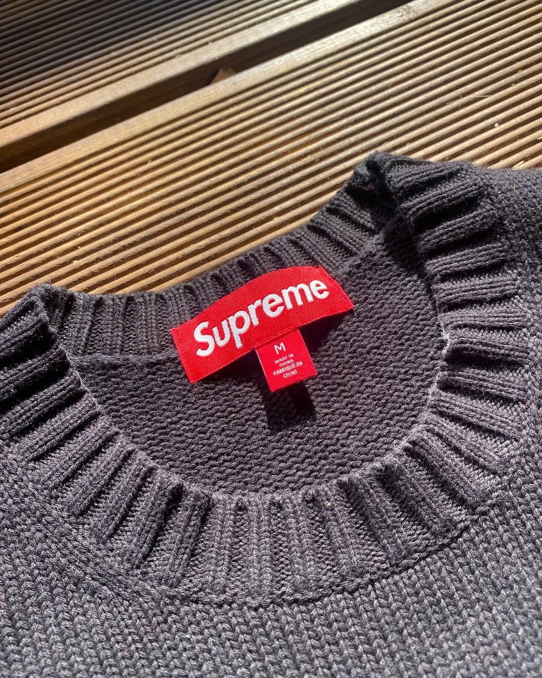 Supreme Supreme Futura Sweater [BLACK] SS24 Size US M / EU 48-50 / 2 - 4 Thumbnail