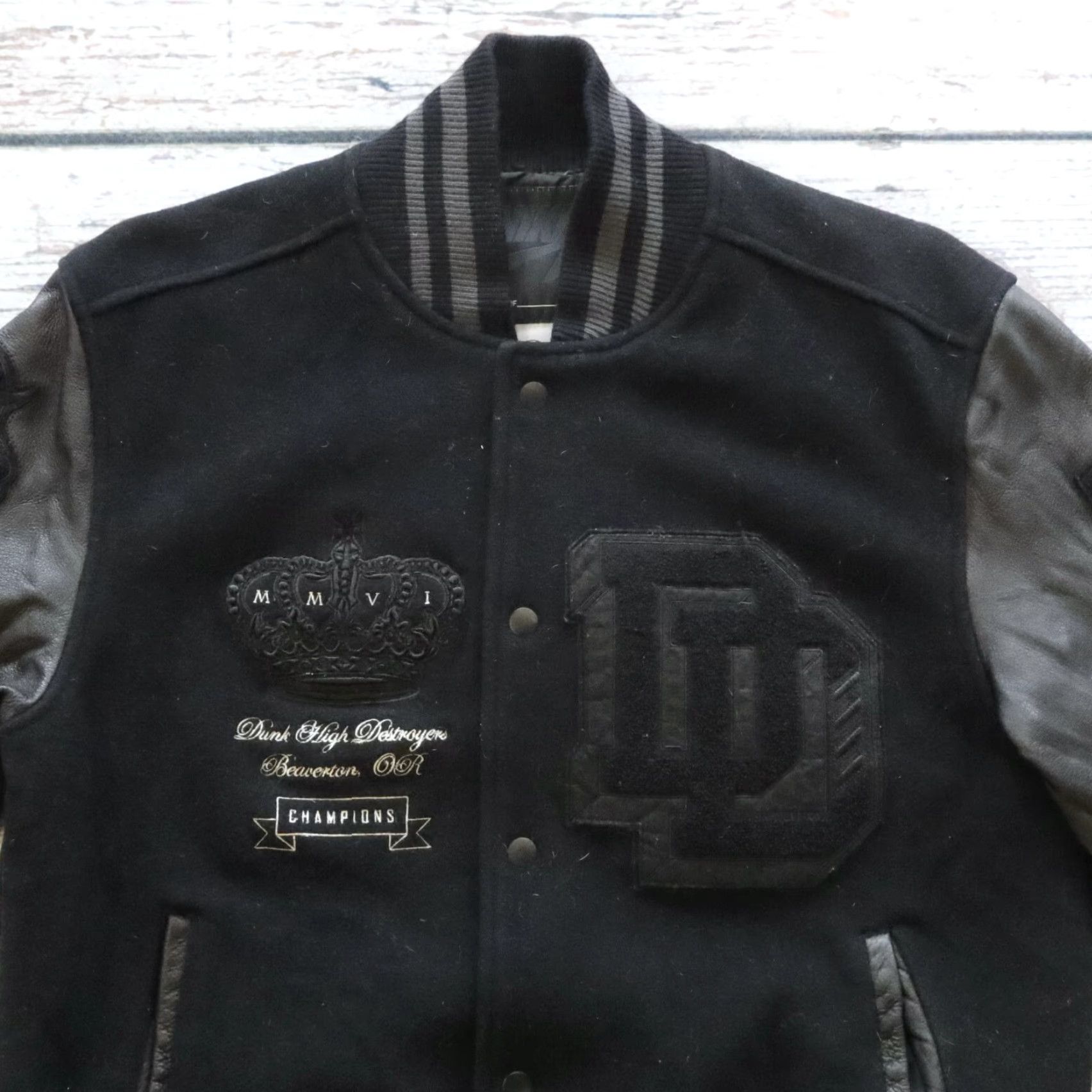 Nike VINTAGE Nike Dunk Destroyer Varsity Jacket Men M Black Size US M / EU 48-50 / 2 - 3 Thumbnail