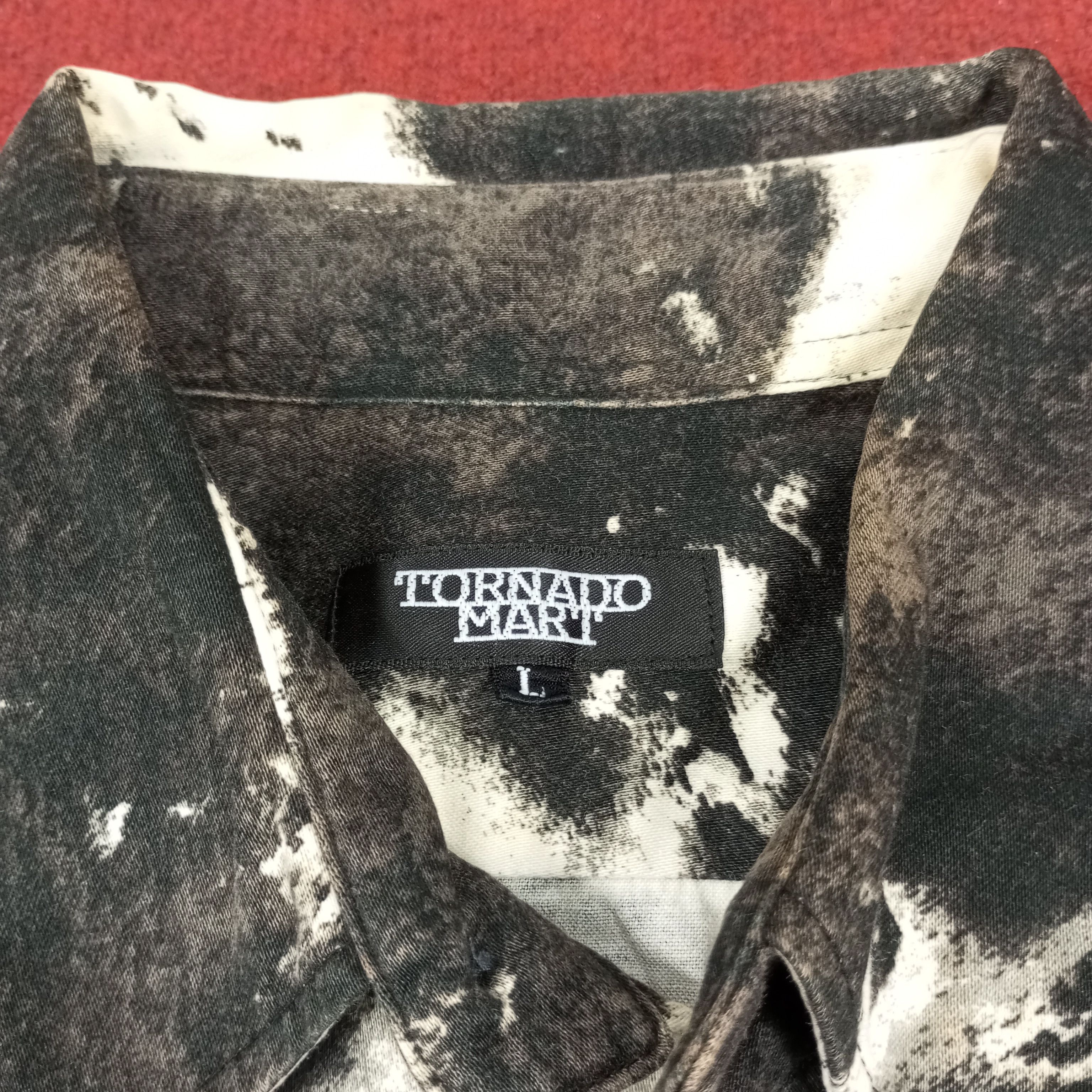 Japanese Brand × Tornado Mart × Vintage Tornado Mart Rare Design Fashion Art Style Shirt Size US M / EU 48-50 / 2 - 5 Thumbnail