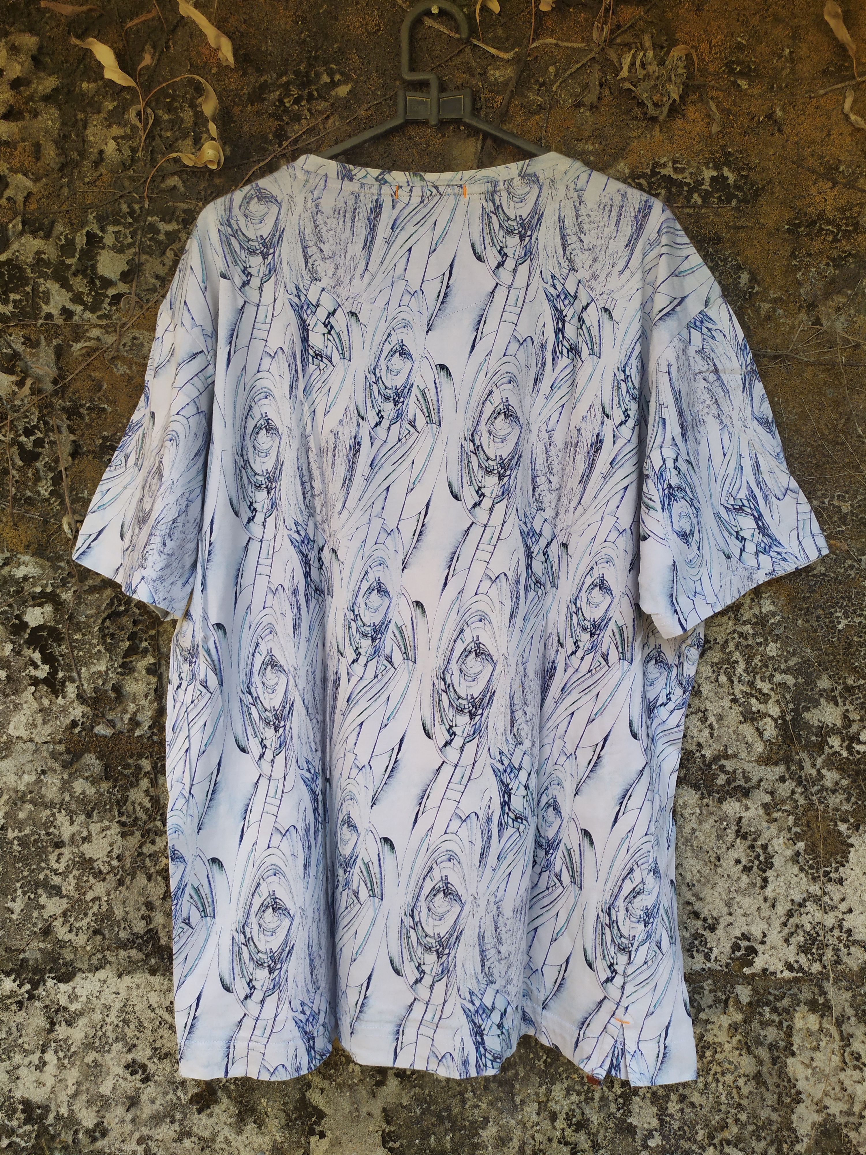 Robert Graham Robert Graham Skull Size US M / EU 48-50 / 2 - 5 Thumbnail