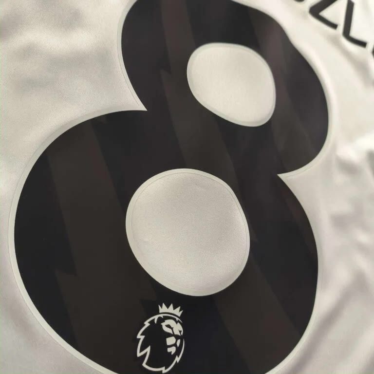 Nike NEW Liverpool 2023-24 away Szoboszlai football jersey size L Size US L / EU 52-54 / 3 - 10 Thumbnail