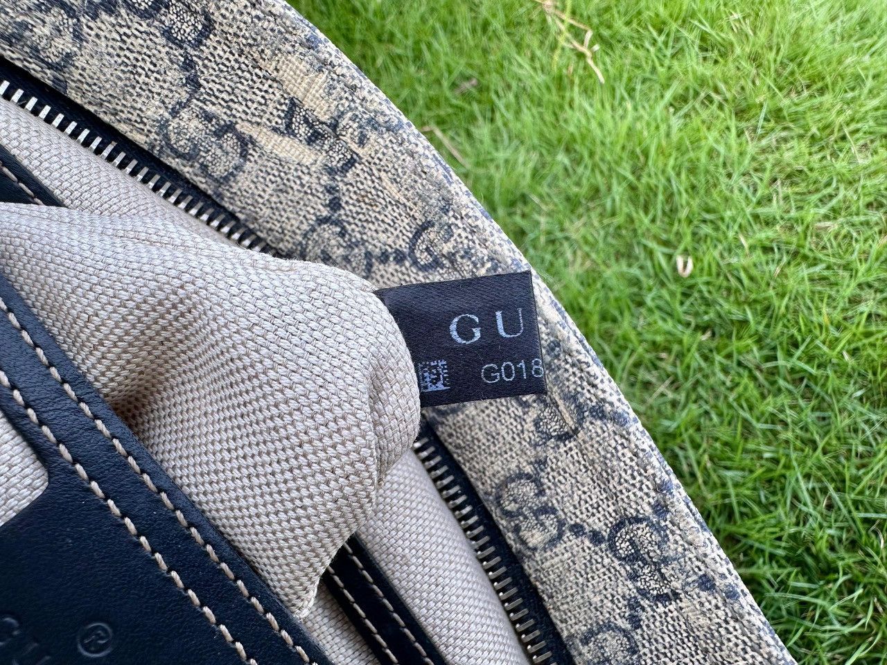 Gucci Authentic Gucci GG Supreme Medium Crossbody Bag Size ONE SIZE - 10 Thumbnail