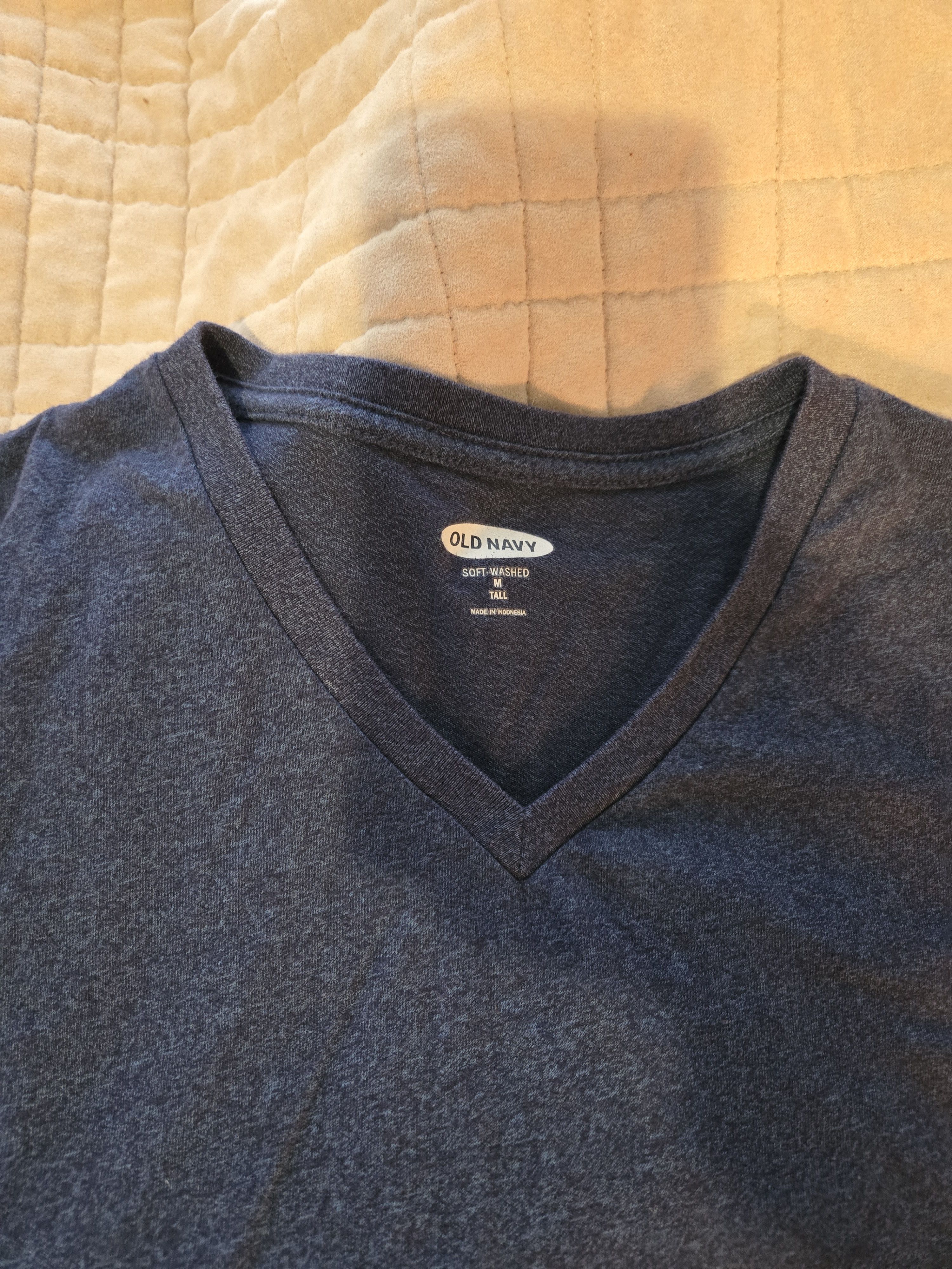 Old Navy V neck tall Size US M / EU 48-50 / 2 - 3 Thumbnail