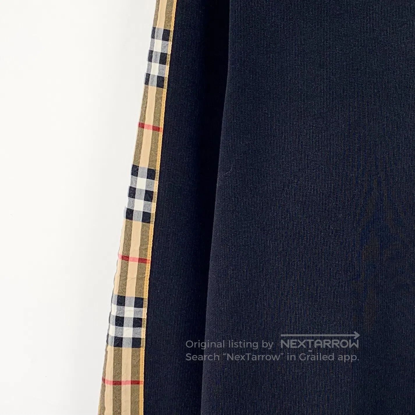 Burberry Burberry Black Plaid Patchwork Cotton Round Neck Long Slee Size US S / EU 44-46 / 1 - 4 Thumbnail