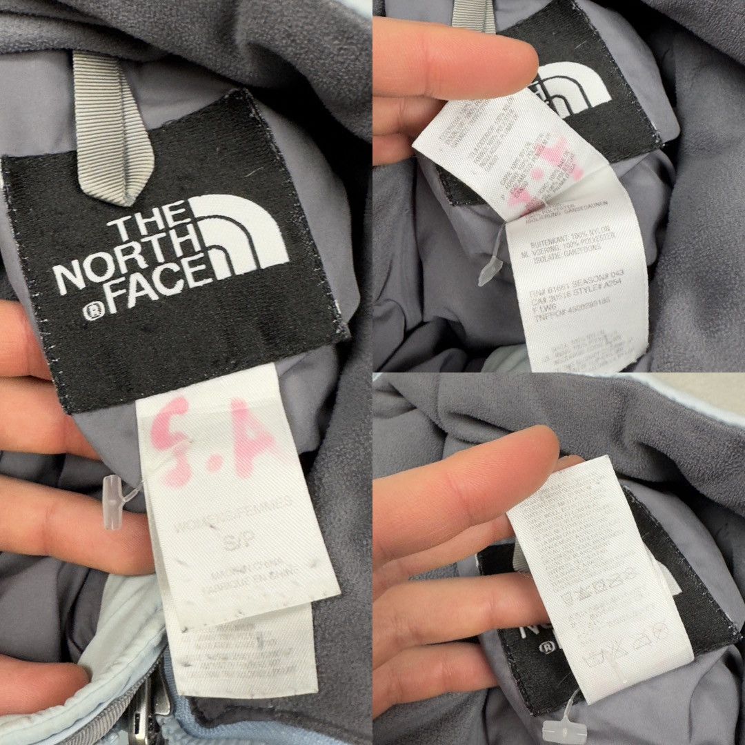 The North Face × Vintage The North Face 700 Women's Blue Full Zip Puffer Jacket Small Size S / US 4 / IT 40 - 10 Thumbnail