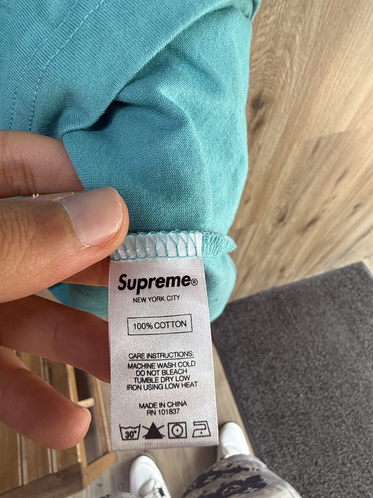 Supreme Supreme Long Sleeve Size US L / EU 52-54 / 3 - 6 Thumbnail