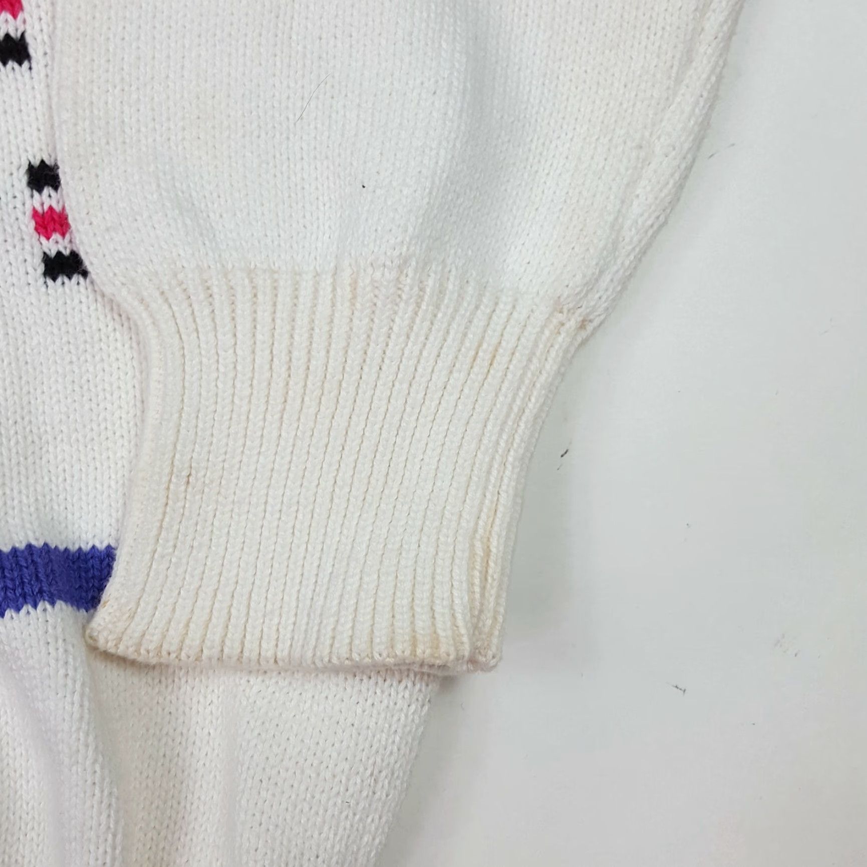 Hogan VINTAGE Hogan V-Neck Striped Knit Pullover Sweater - Women's Medium - White - 90s 80s Retro Casual Fashion Row Size M / US 6-8 / IT 42-44 - 5 Thumbnail