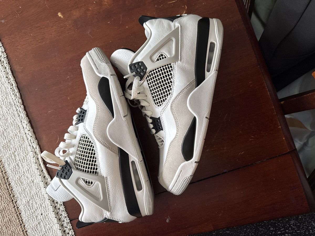 Jordan Brand Jordan 4 military black Size US 10.5 / EU 43-44 - 4 Thumbnail