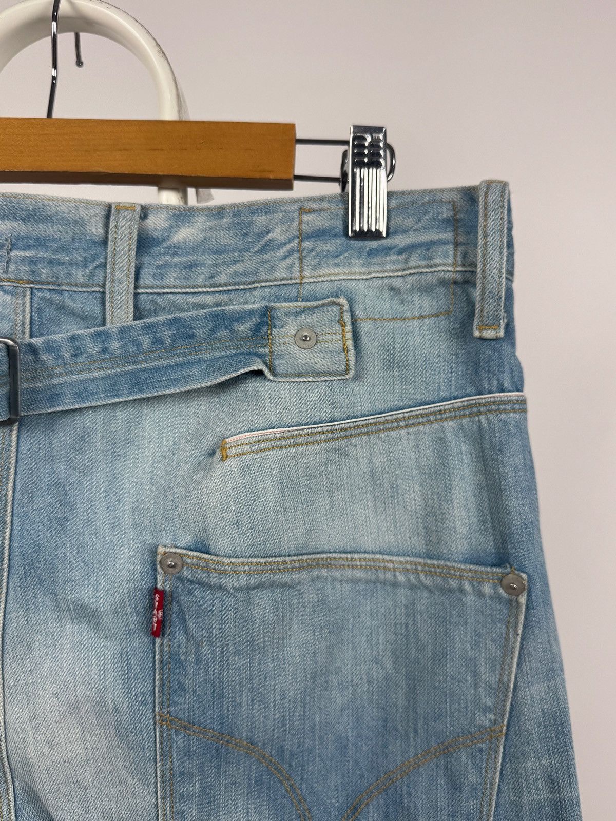 Levi's Vintage Levis Engineered Twisted Seams Buckle Back Tag Denim Size US 32 / EU 48 - 7 Thumbnail