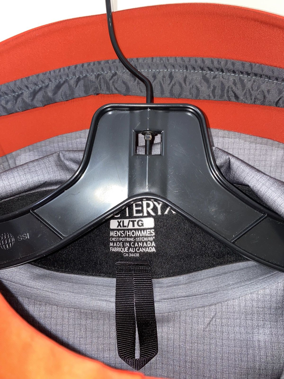 Arc'teryx × Goretex Arcteryx Alpha SV Color Blocked Regear Jacket Size US XL / EU 56 / 4 - 7 Thumbnail