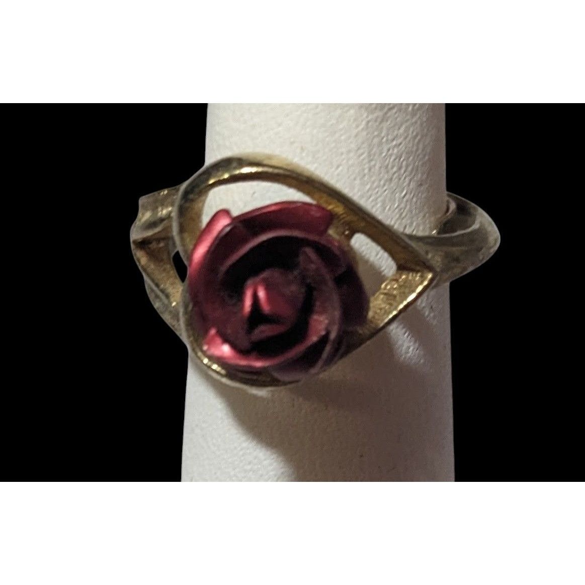 Other Vintage Open Heart Red Rose Gold Tone Fashion Ring Size 6 Size ONE SIZE - 3 Thumbnail