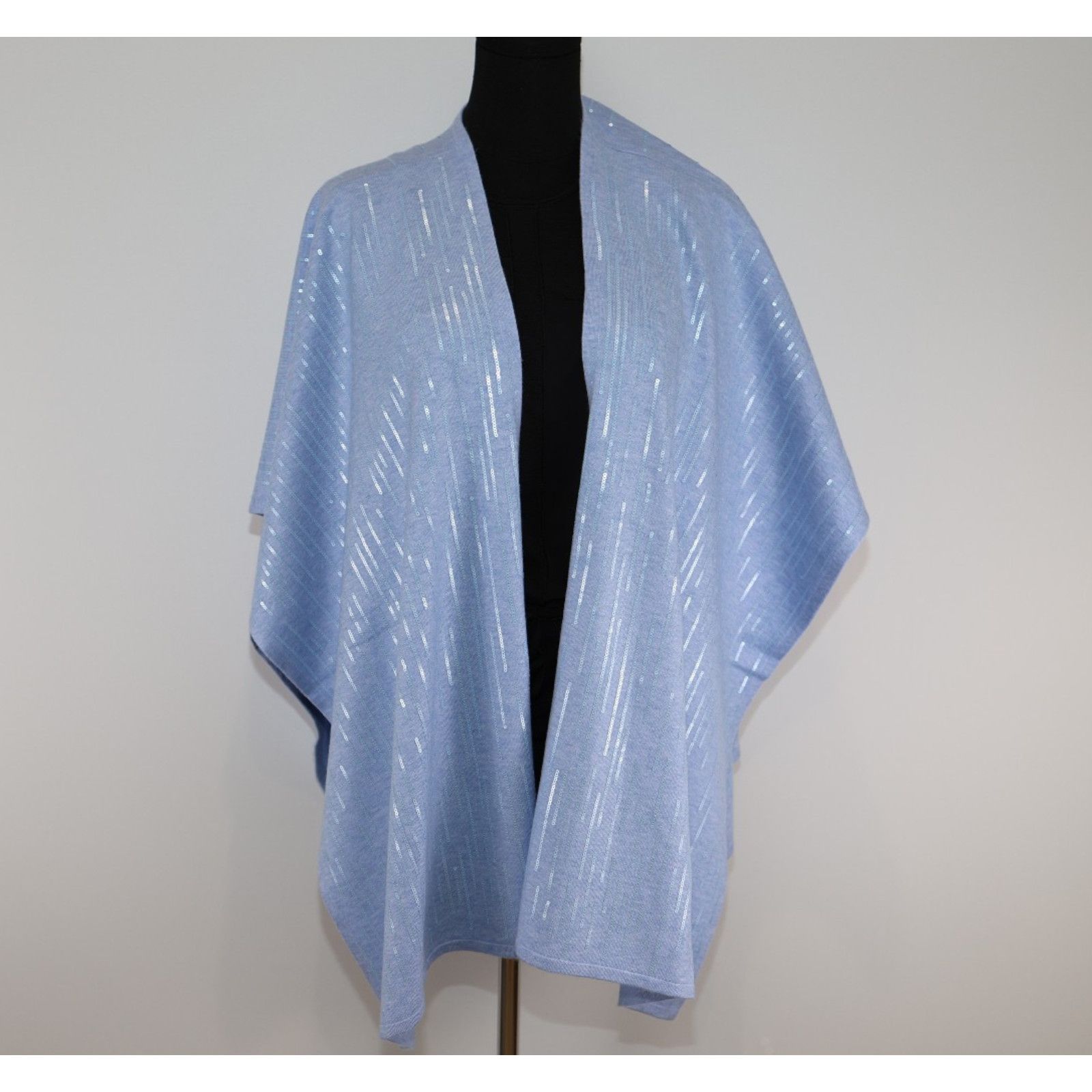 Chicos NWT CHICO'S Cashmere Blend Sequin Ruana Wrap Blue Shawl S/M Size ONE SIZE - 2 Thumbnail