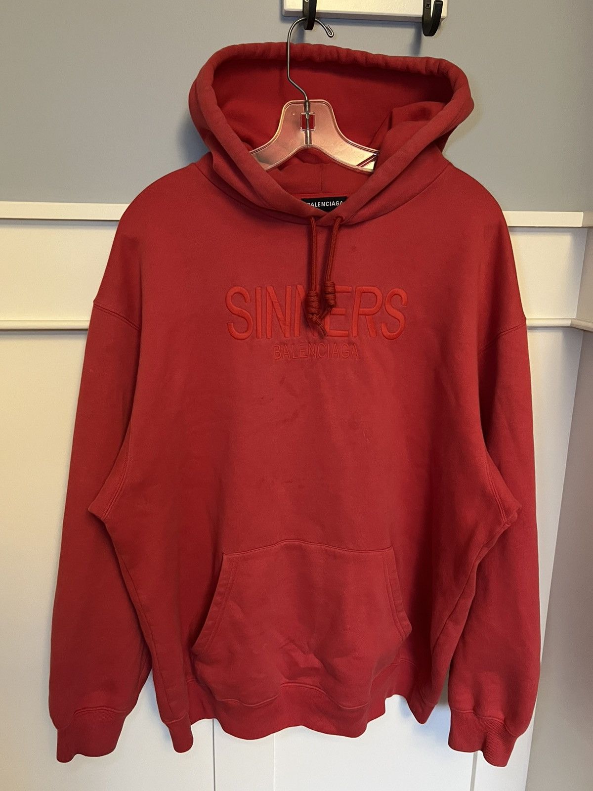 Balenciaga Balenciaga 017 SINNERS embroidered faded red pullover hoodie Size US L / EU 52-54 / 3 - 1 Thumbnail