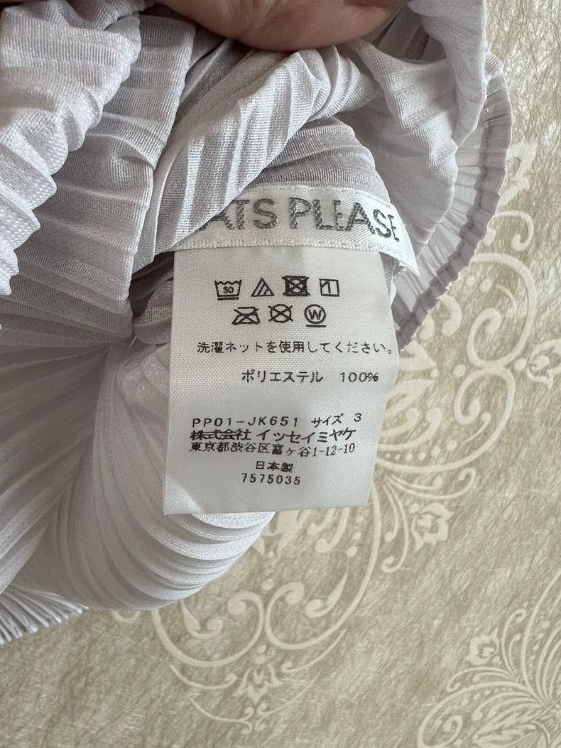 Issey Miyake Issey Miyake size:3 Light beige window patterned vest Size S / US 4 / IT 40 - 2 Thumbnail