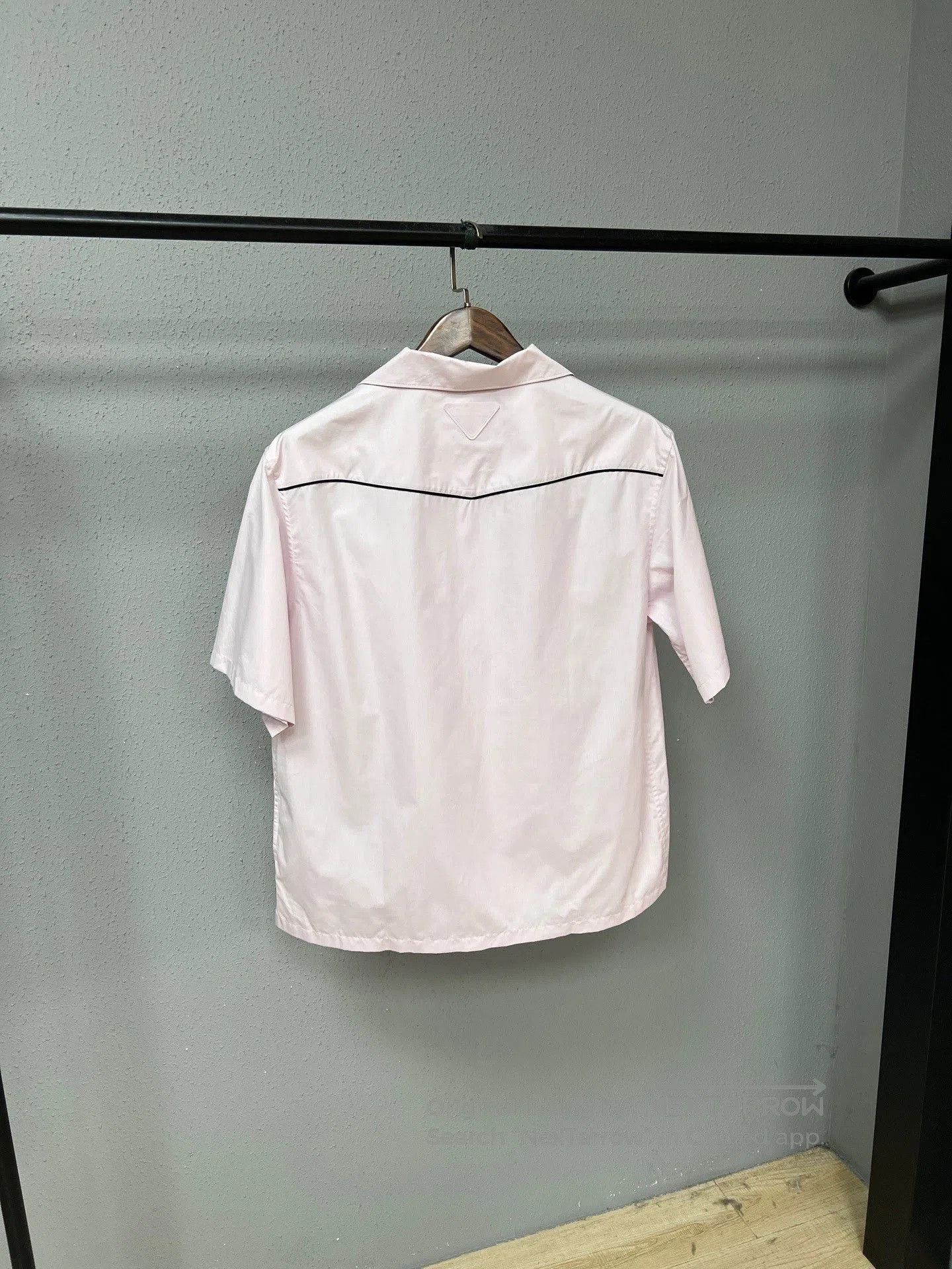 Prada Prada Pink Pocket Shirt. Size L / US 10 / IT 46 - 2 Thumbnail