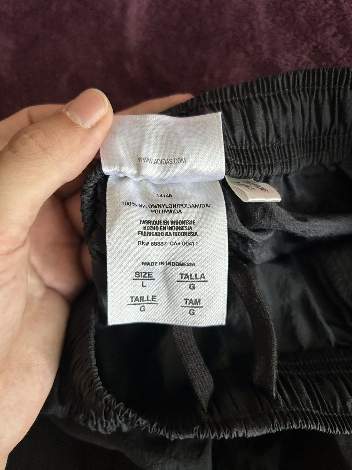 Adidas Vintage Y2K 2000 Adidas Nylon Track Pants Sz L Size US 34 / EU 50 - 11 Thumbnail