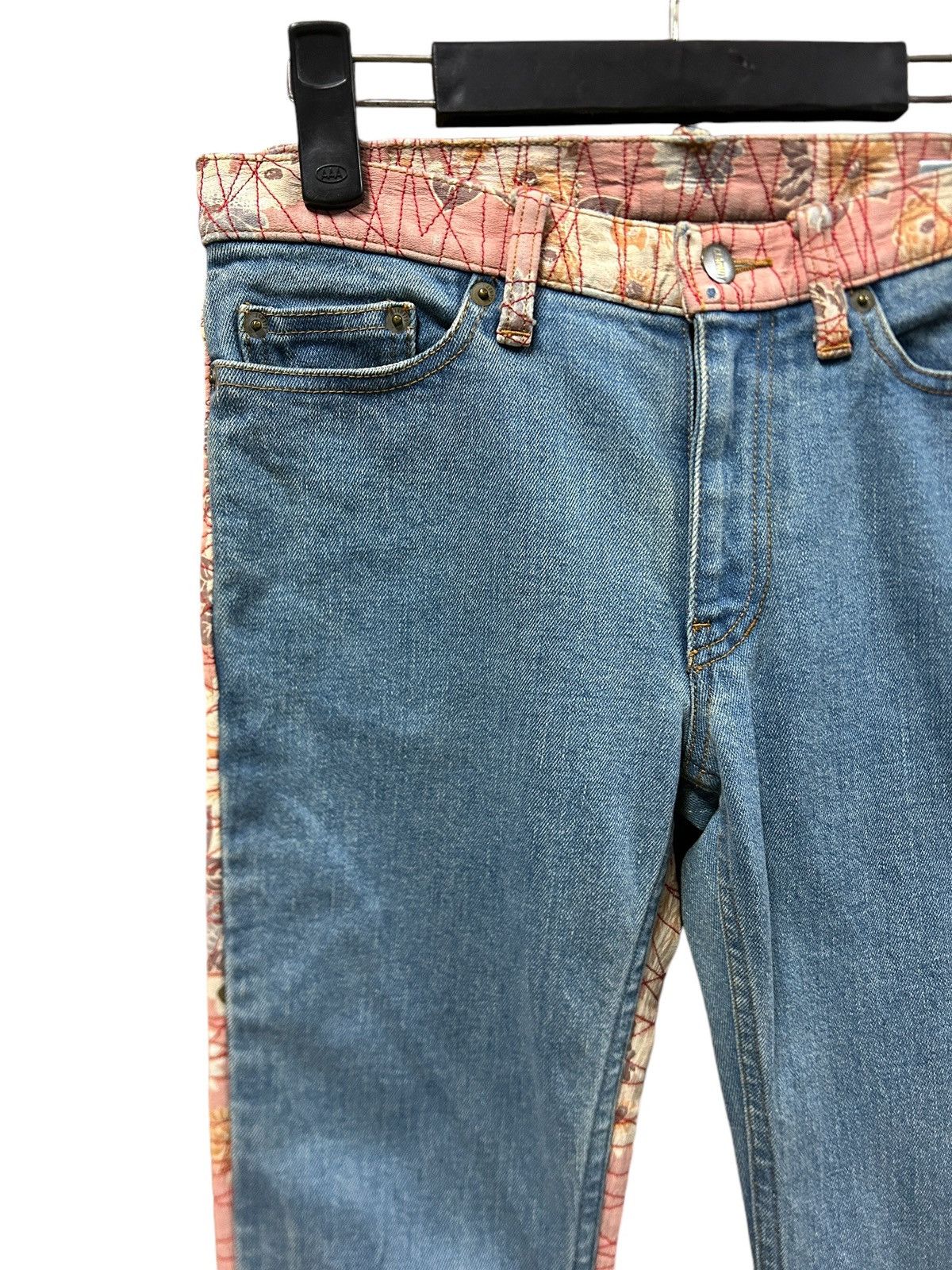 Japanese Brand × Kamakura Vintage Glamdy Japan Embroidery Sukajan Flowers Jeans Size US 28 / EU 44 - 3 Thumbnail
