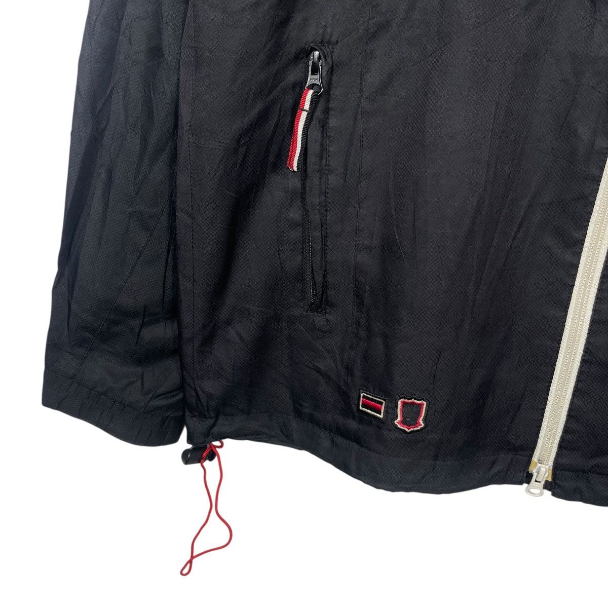 Vintage Vintage Urawa Reds Track Jacket Windbreaker Black White Red Size US L / EU 52-54 / 3 - 8 Thumbnail