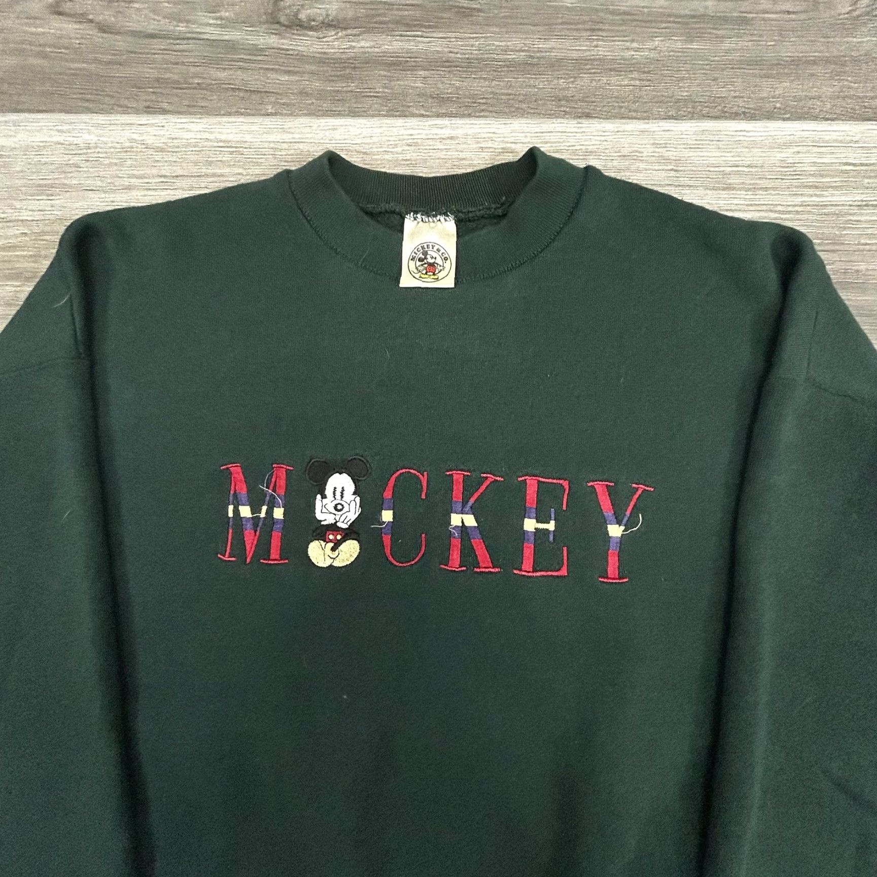 Mickey & Co. VINTAGE Mickey Sweatshirt Mens XL Green Embroidered Mickey Mouse Graphic 90s Pullover Crew Neck Size US XL / EU 56 / 4 - 5 Thumbnail