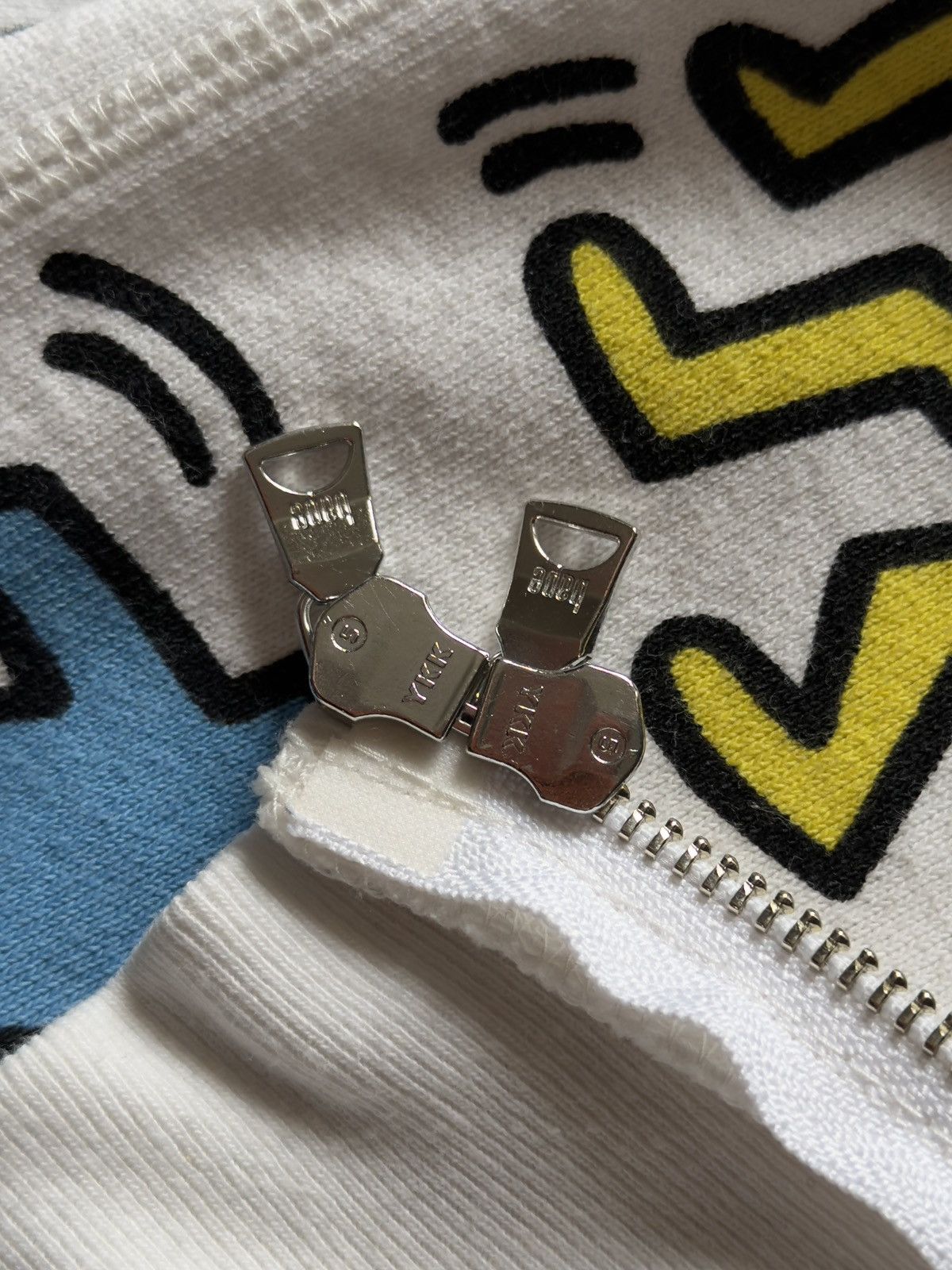 Bape × Keith Haring BAPE X Keith Haring Shark Full Zip Hoodie Rare Collaboration Size US XL / EU 56 / 4 - 16 Thumbnail