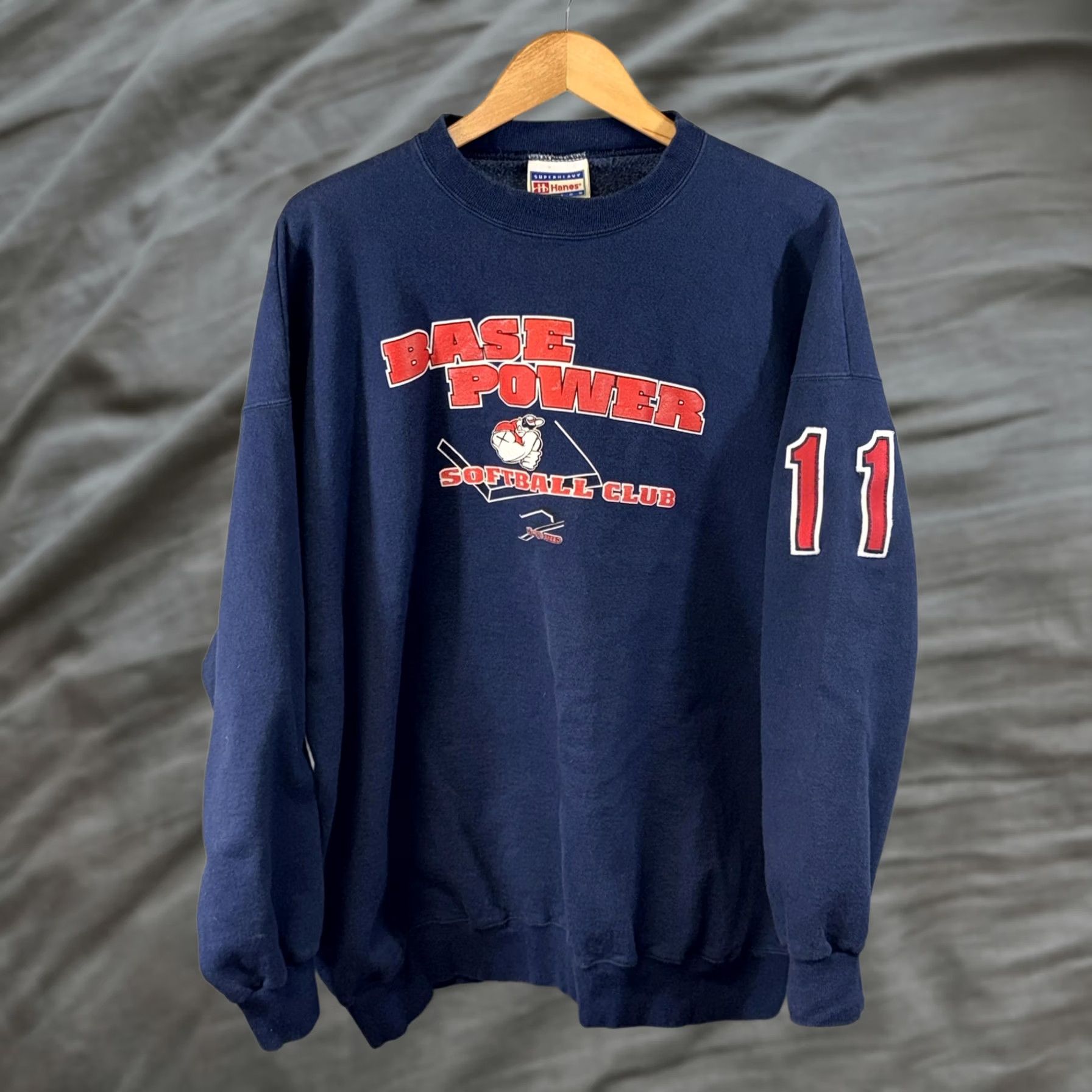 Hanes VINTAGE Hanes Sweatshirt Mens 2XL Navy Blue Crewneck Base Power Softball Club Graphic Size US XXL / EU 58 / 5 - 1 Thumbnail