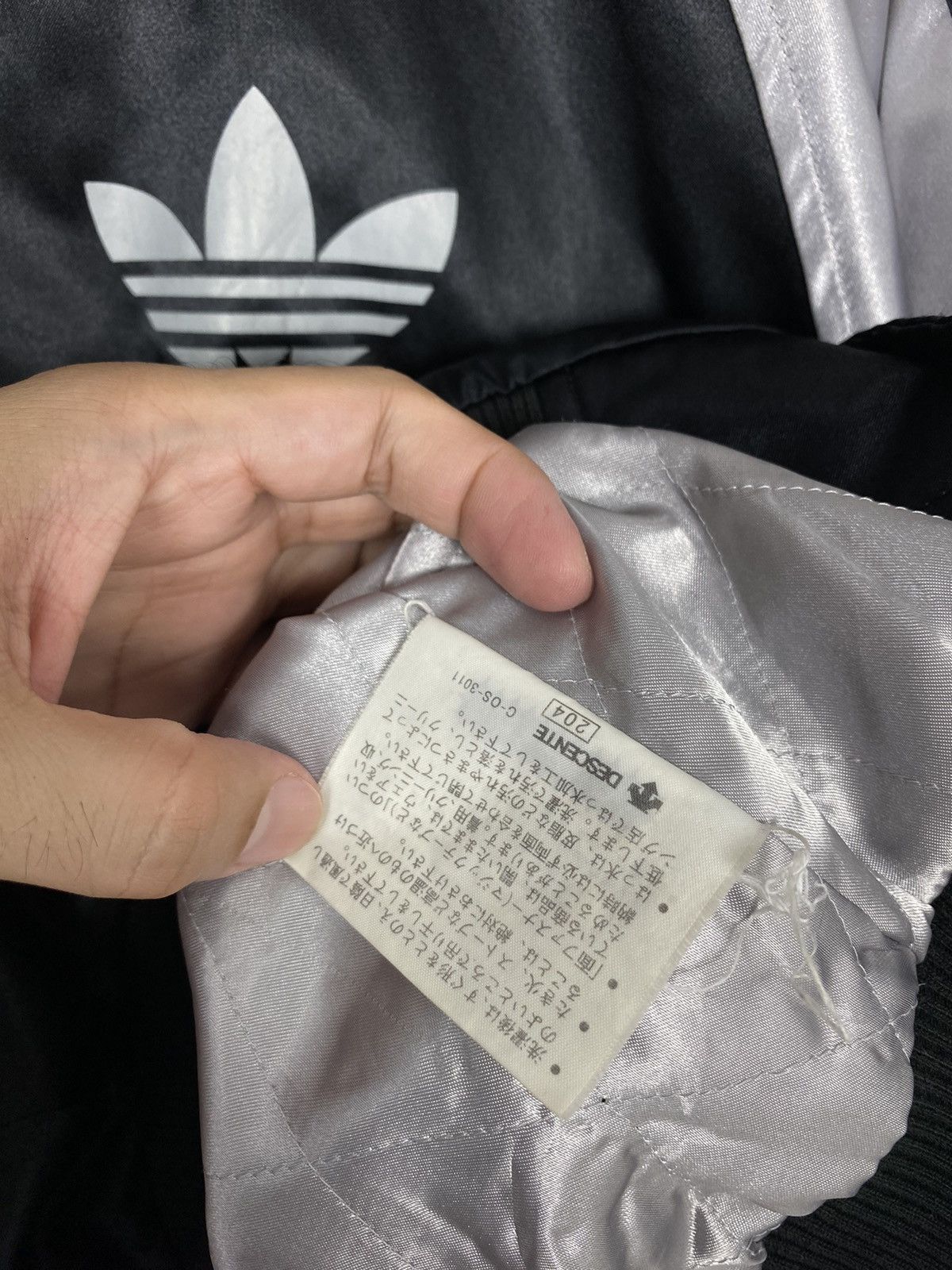 Adidas Rare‼️ Vintage Adidas Satin Jacket Made in Japan Size US M / EU 48-50 / 2 - 10 Thumbnail