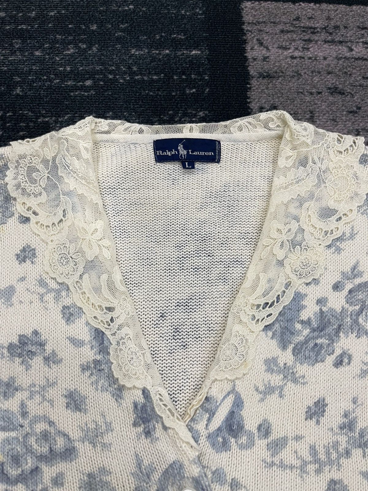 Vintage Vintage Ralph Lauren Floral Button Knit Size S / US 4 / IT 40 - 6 Thumbnail