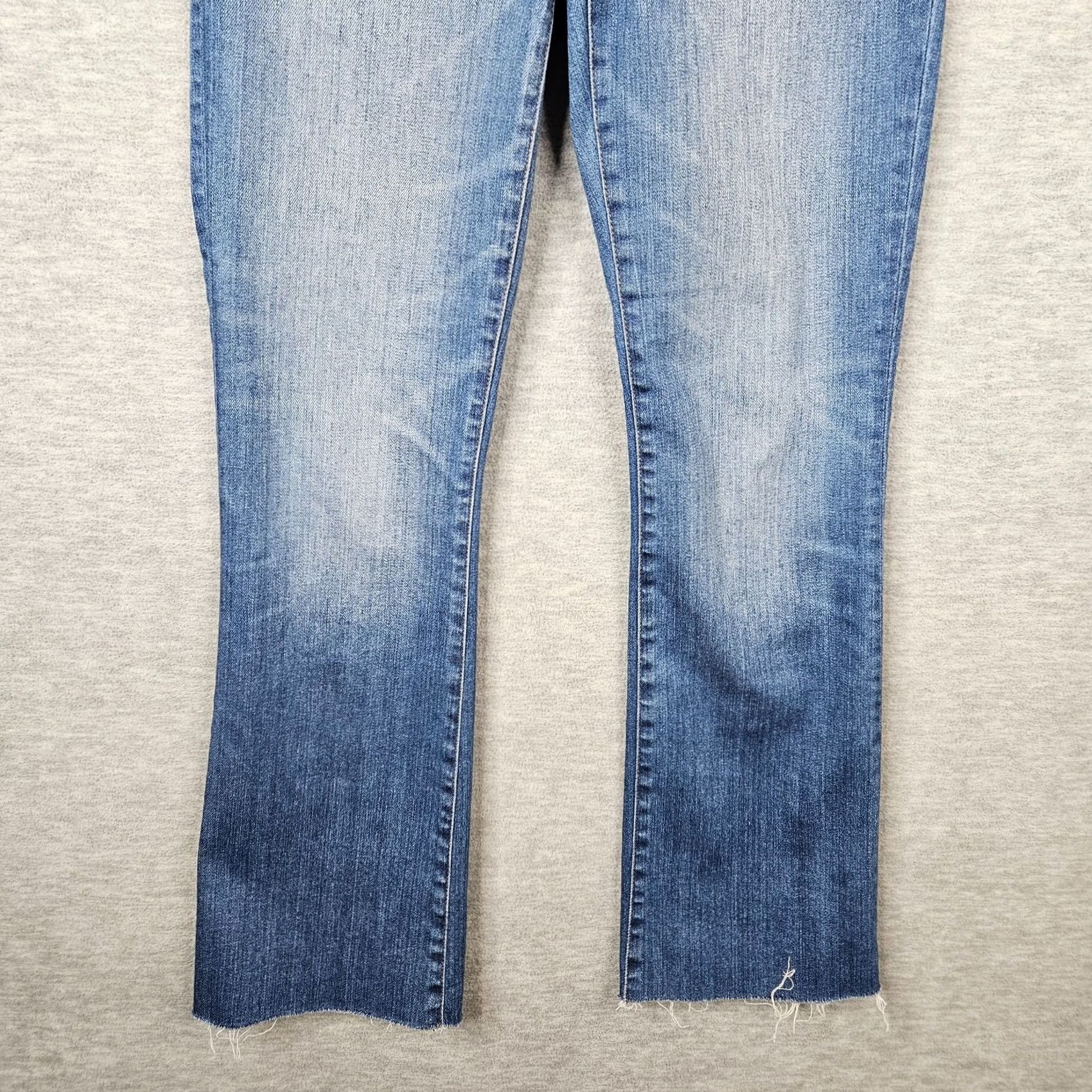 Madewell Madewell Jeans Regular Fit Womens Medium Wash Denim Sz 25 Blue Belted Frayed Hem Cal i Demi-Boot (Not vintage) Size 42" / US 20 - 3 Thumbnail
