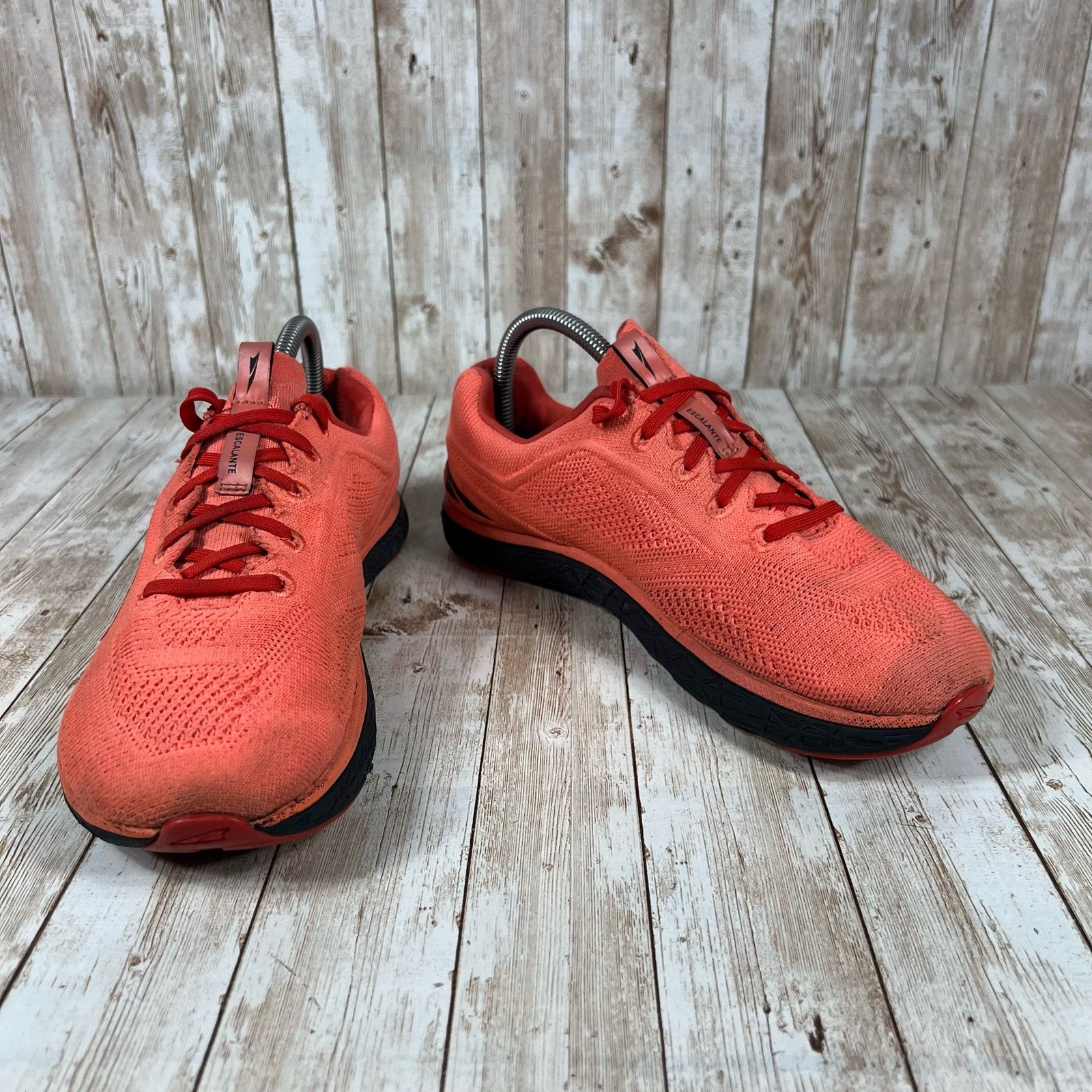 Altra Altra escalante 2.5 red black Womens 8.5 footshape shoes Size US 8.5 / IT 38.5 - 6 Thumbnail