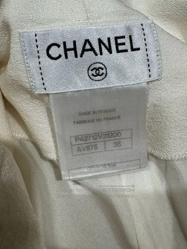 Chanel Chanel Ivory Silk Women's Shorts . Size 23" - 5 Thumbnail