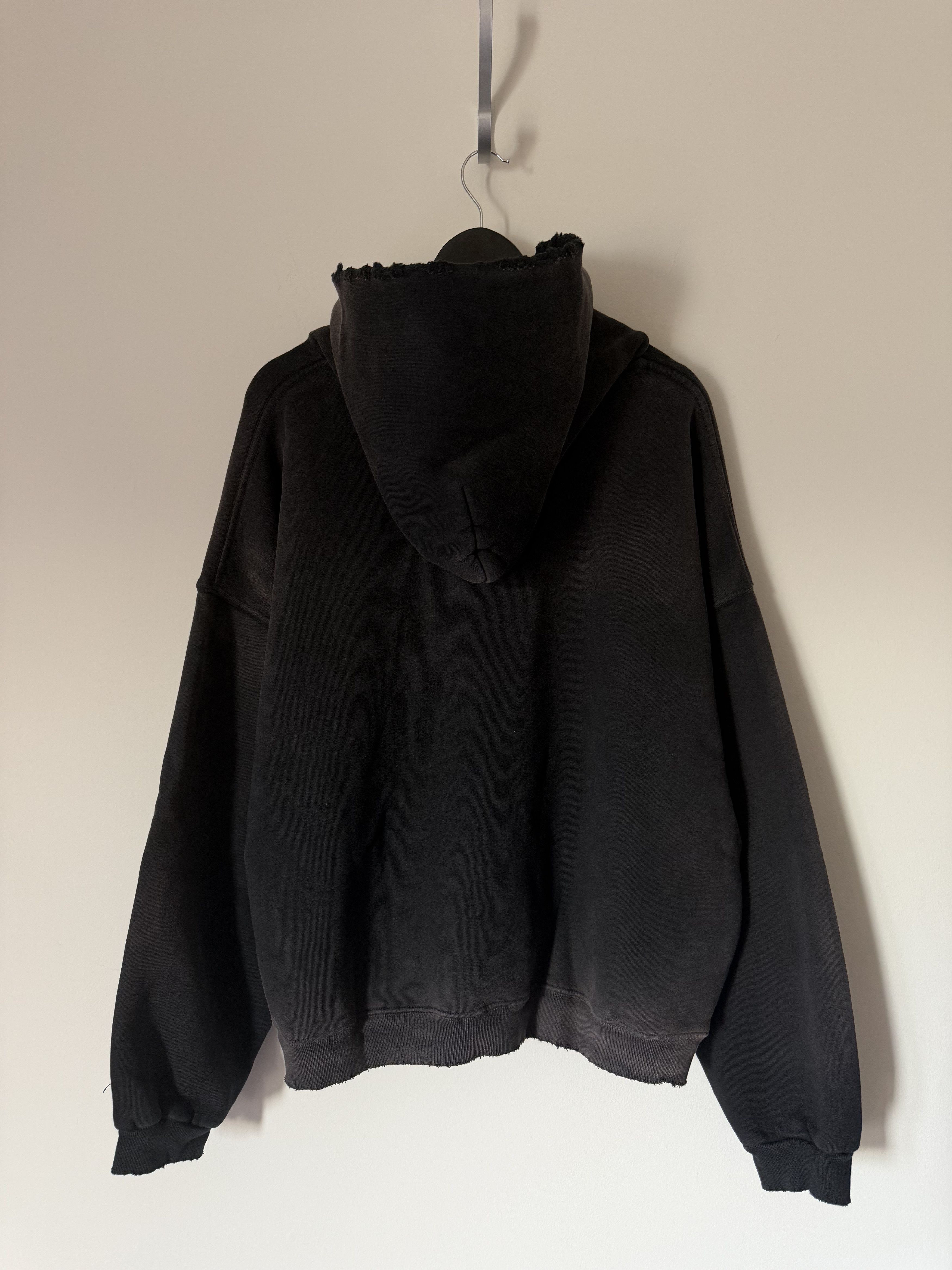 Akimbo Club Akimbo Club Watch Peeker Distressed Hoodie Sun Faded Black Size US L / EU 52-54 / 3 - 6 Thumbnail