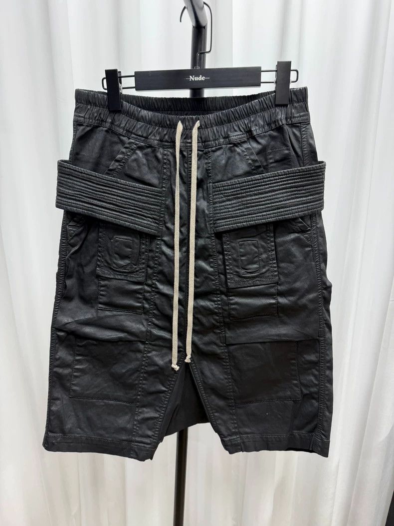Rick Owens Rick owens size xs Thick wax double-loop shorts 2504-Nextar Size US 28 / EU 44 - 1 Thumbnail