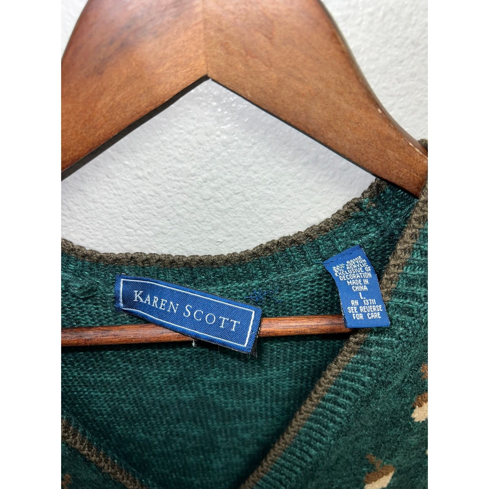 Vintage Womens Karen Scott Fall Sweater Vest Pumpkins Missing Button Size L / US 10 / IT 46 - 8 Thumbnail