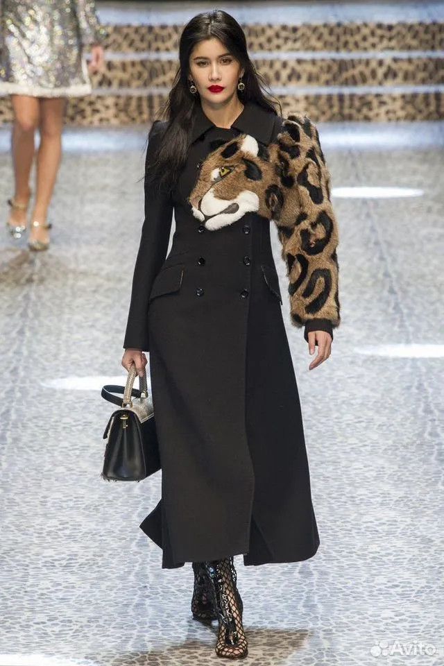 Dolce & Gabbana F/W 2017 RUNWAY RACCON TIGER WOOL COAT Size S / US 4 / IT 40 - 3 Thumbnail