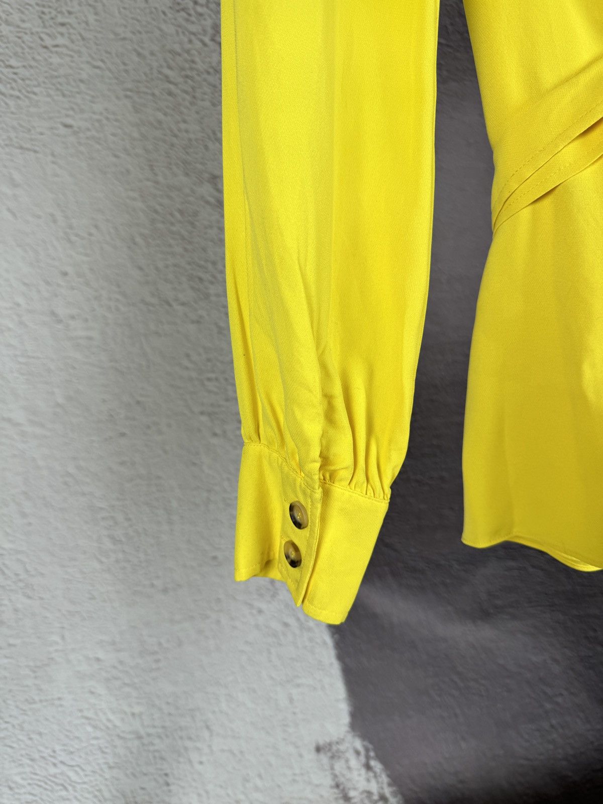 RED Valentino R.E.D. Valentino pure silk yellow belted blouse luxury Size M / US 6-8 / IT 42-44 - 11 Thumbnail