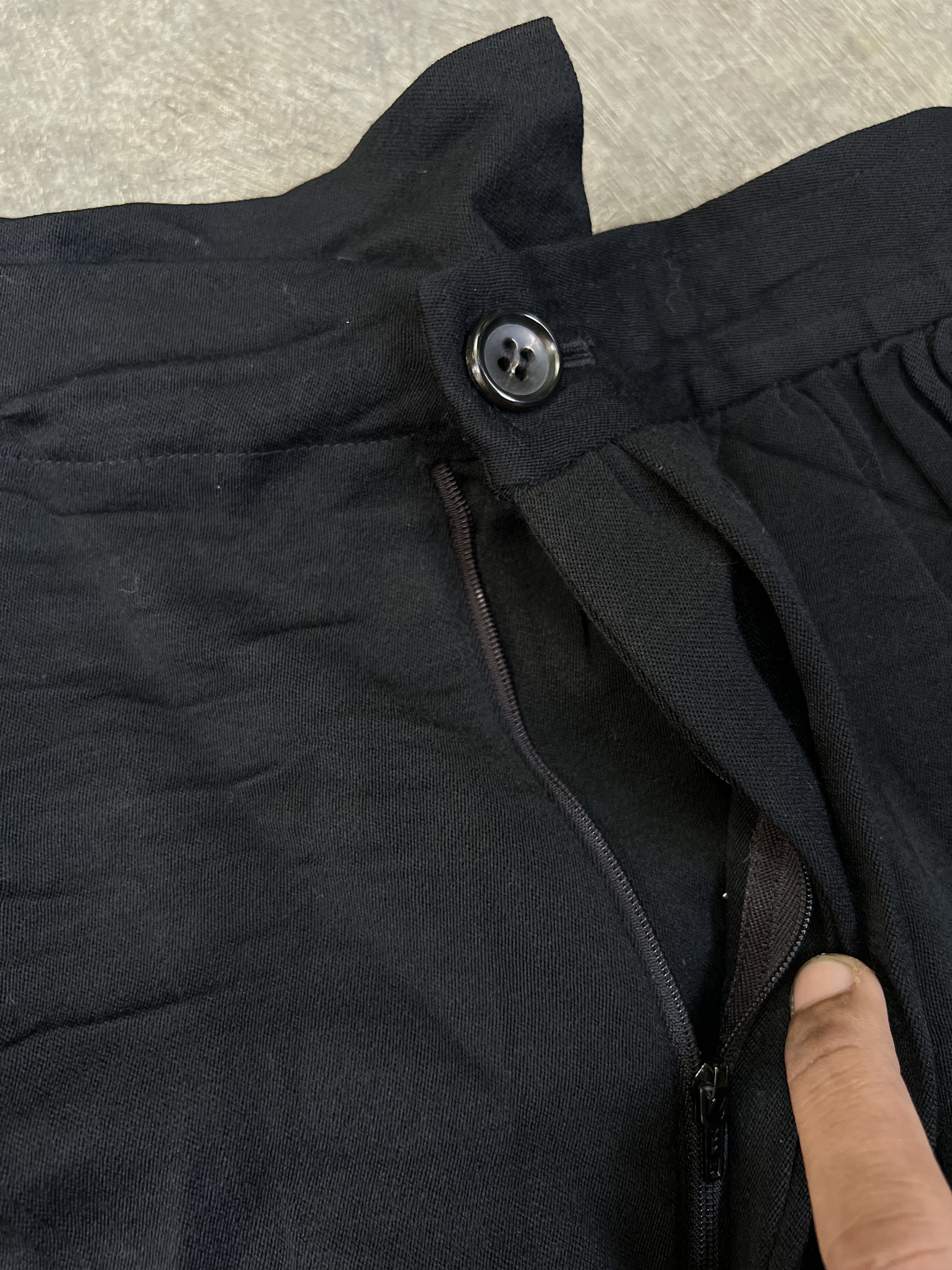 Comme des Garcons asymmetrical midi skirts comme des garcons Size 26" / US 2 / IT 38 - 3 Thumbnail