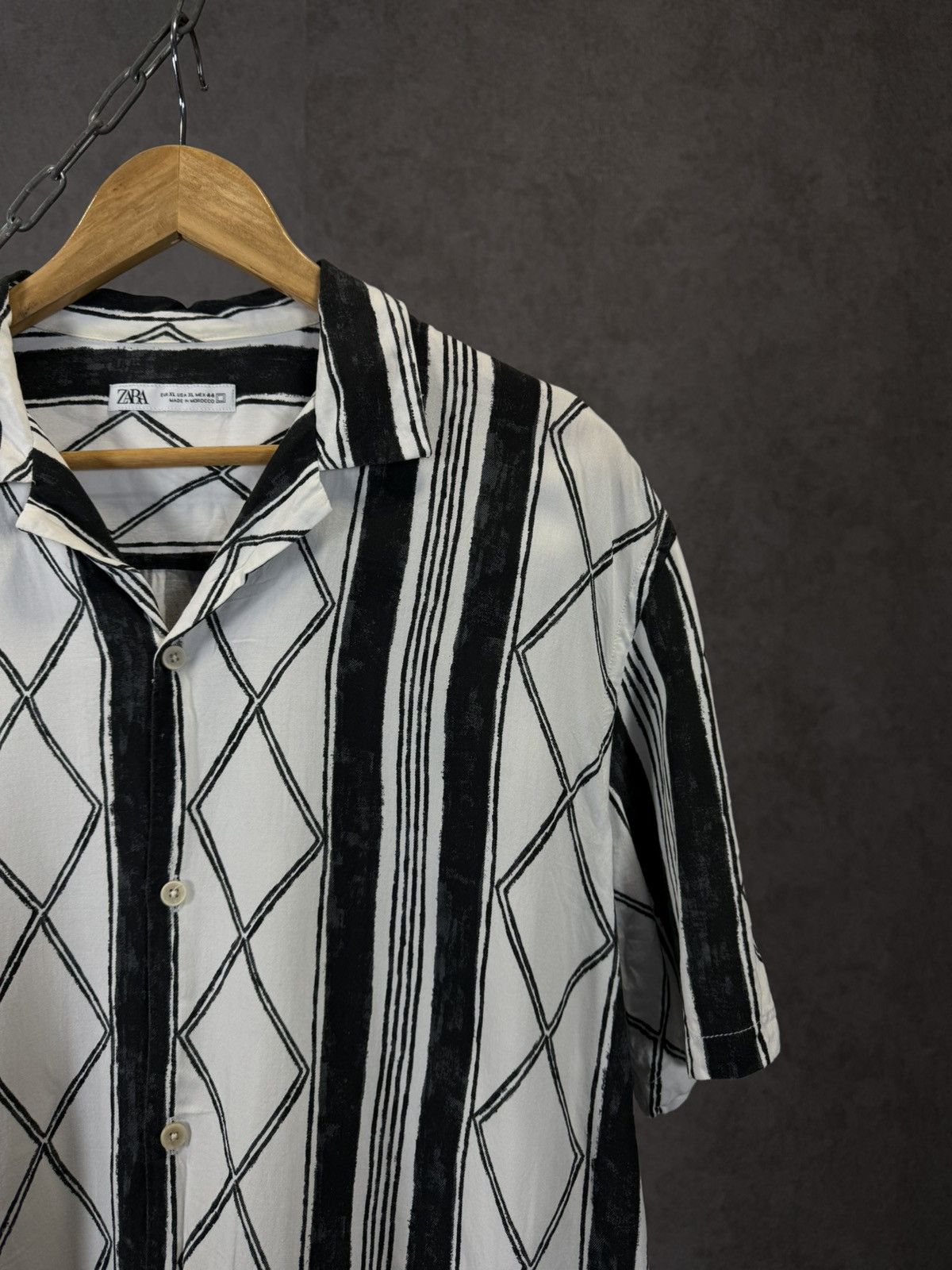 Zara Zara Man art Hawaiian shirt Size US XL / EU 56 / 4 - 2 Thumbnail
