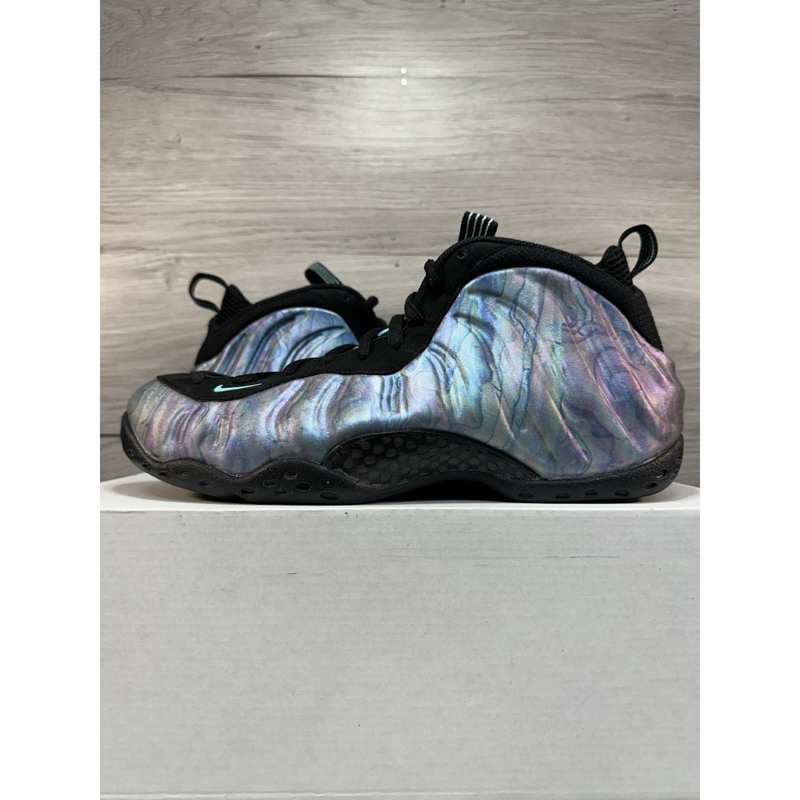 Nike Nike Air Foamposite One Premium Abalone - Size 10.5 Size US 10.5 / EU 43-44 - 1 Thumbnail